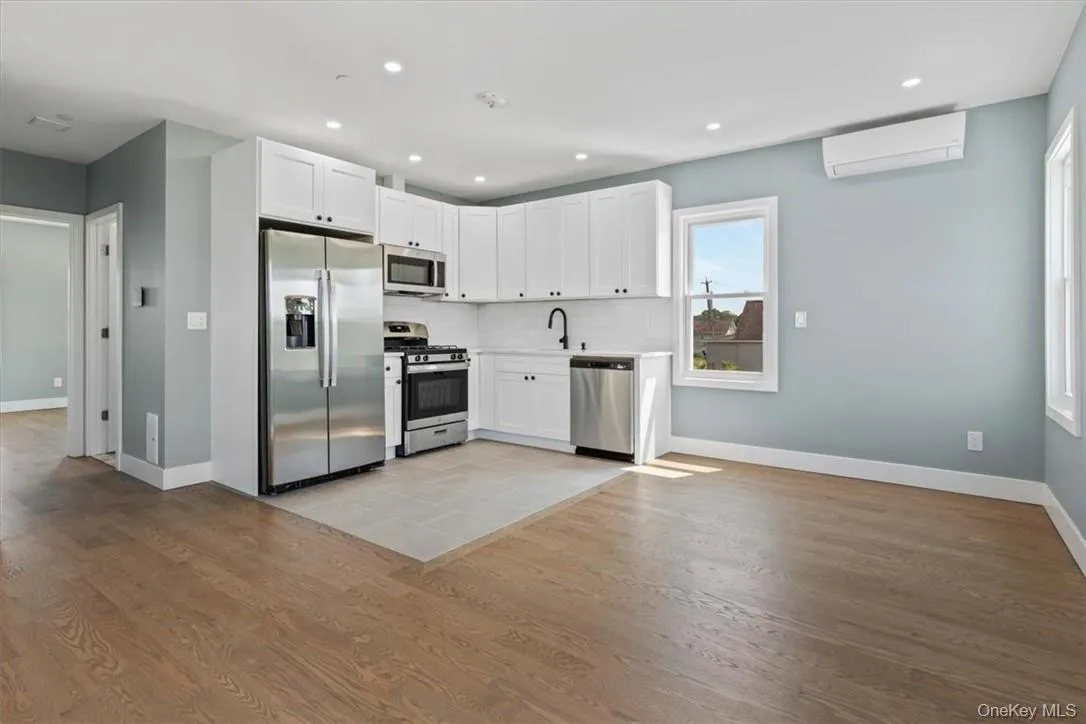 76 CROTONA Avenue, Harrison, NY, 1 Bedroom Bedrooms, 3 Rooms Rooms,1 BathroomBathrooms,Residential Lease,Idx,CROTONA,0,912077 76 CROTONA Avenue, Harrison, NY, 1 Bedroom Bedrooms, 3 Rooms Rooms,1 BathroomBathrooms,Residential Lease,Idx,CROTONA,0,912077