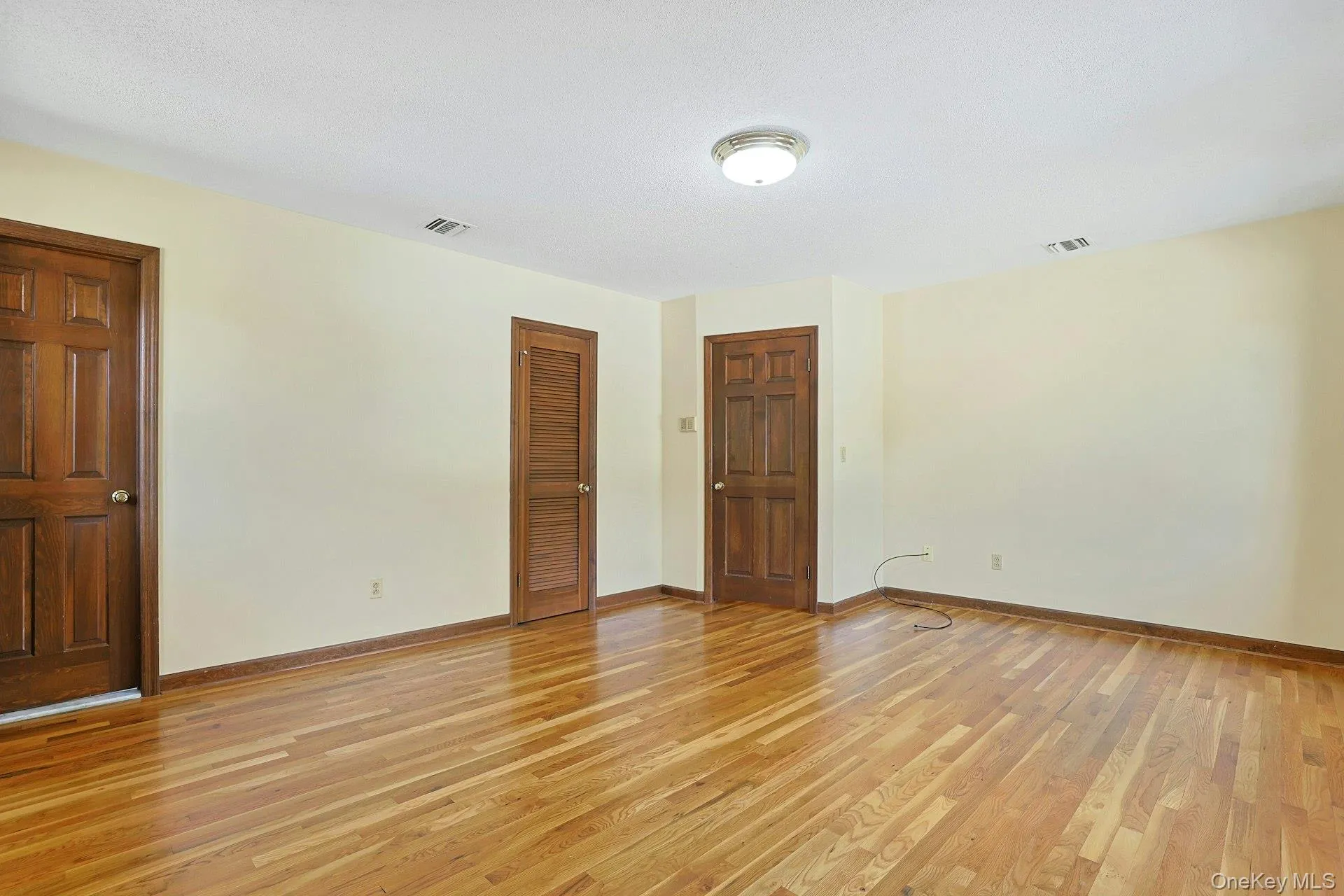 99 New Hempstead Road, Clarkstown, NY, 2 Bedrooms Bedrooms, 5 Rooms Rooms,2 BathroomsBathrooms,Residential Lease,Idx,New Hempstead,0,912204 99 New Hempstead Road, Clarkstown, NY, 2 Bedrooms Bedrooms, 5 Rooms Rooms,2 BathroomsBathrooms,Residential Lease,Idx,New Hempstead,0,912204