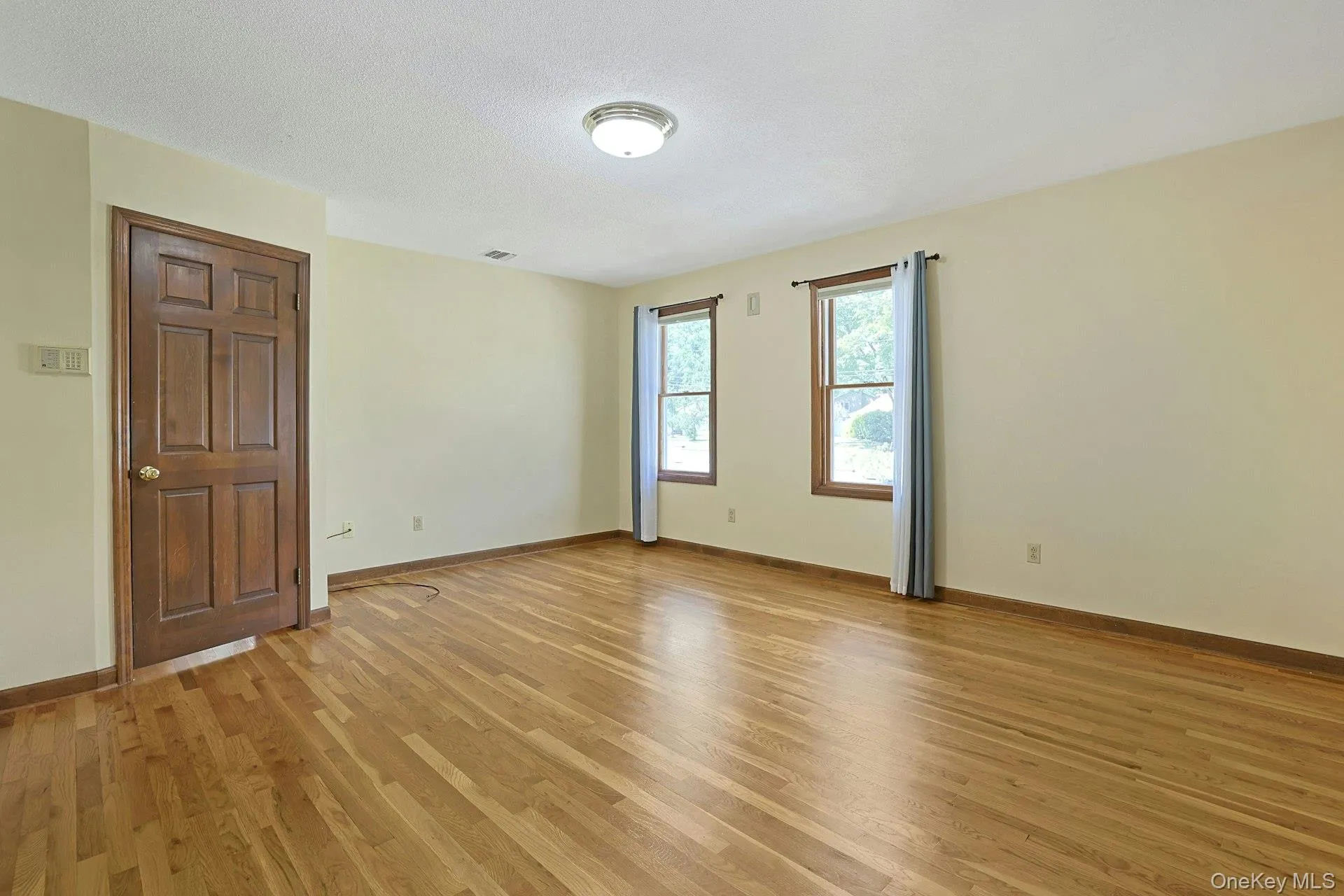 99 New Hempstead Road, Clarkstown, NY, 2 Bedrooms Bedrooms, 5 Rooms Rooms,2 BathroomsBathrooms,Residential Lease,Idx,New Hempstead,0,912204 99 New Hempstead Road, Clarkstown, NY, 2 Bedrooms Bedrooms, 5 Rooms Rooms,2 BathroomsBathrooms,Residential Lease,Idx,New Hempstead,0,912204