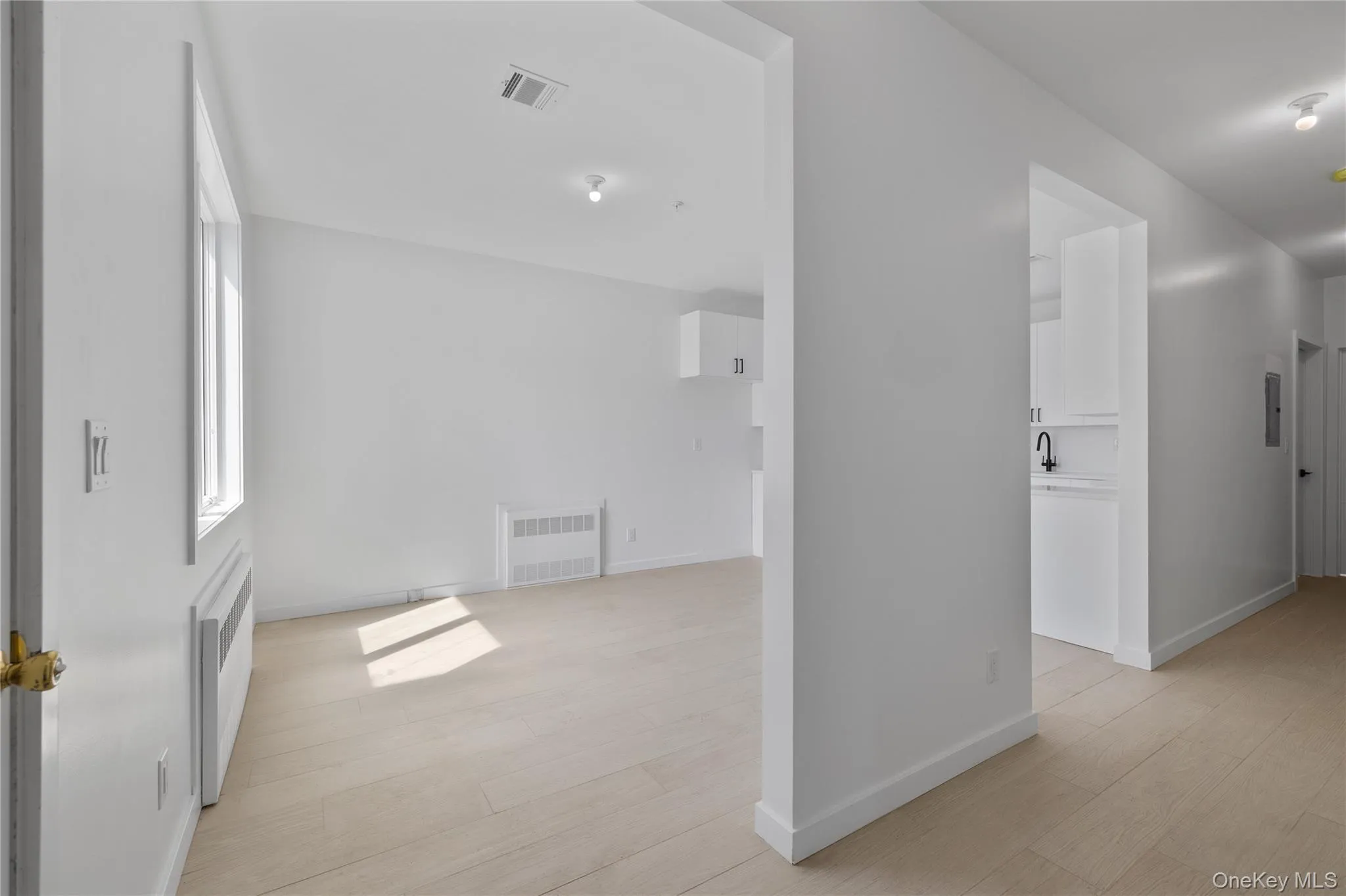 236 Old Nyack Turnpike, Ramapo, NY, 6 Bedrooms Bedrooms, 10 Rooms Rooms,3 BathroomsBathrooms,Residential,For Rent,Old Nyack,0,912252 236 Old Nyack Turnpike, Ramapo, NY, 6 Bedrooms Bedrooms, 10 Rooms Rooms,3 BathroomsBathrooms,Residential,For Rent,Old Nyack,0,912252