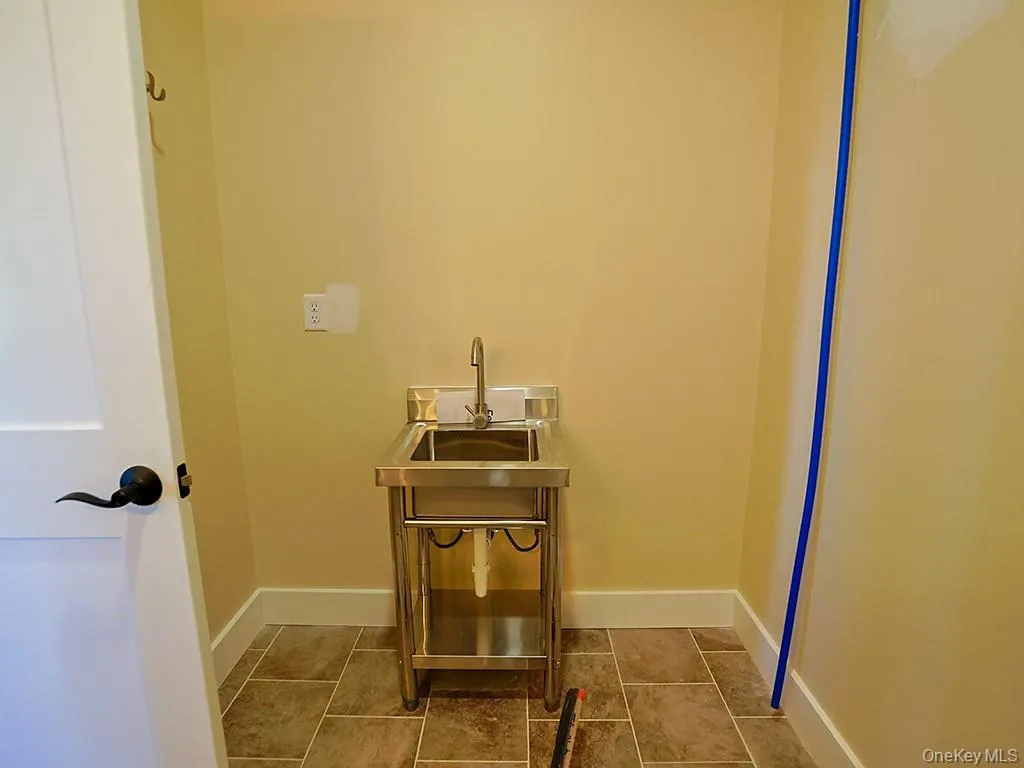 7 Greycourt Avenue, Chester Town, NY, ,Commercial Lease,Idx,Greycourt,912406 7 Greycourt Avenue, Chester Town, NY, ,Commercial Lease,Idx,Greycourt,912406