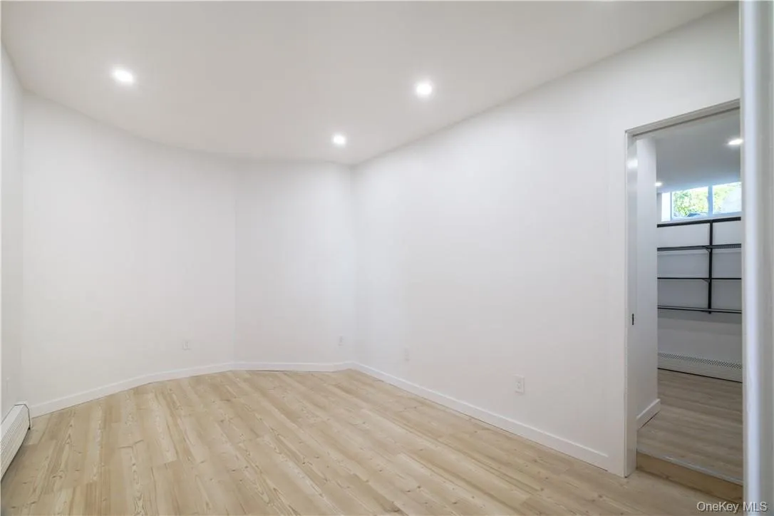 594 Bellevue Avenue, Yonkers, NY, 1 Bedroom Bedrooms, 3 Rooms Rooms,1 BathroomBathrooms,Residential Lease,Idx,Bellevue,912543 594 Bellevue Avenue, Yonkers, NY, 1 Bedroom Bedrooms, 3 Rooms Rooms,1 BathroomBathrooms,Residential Lease,Idx,Bellevue,912543