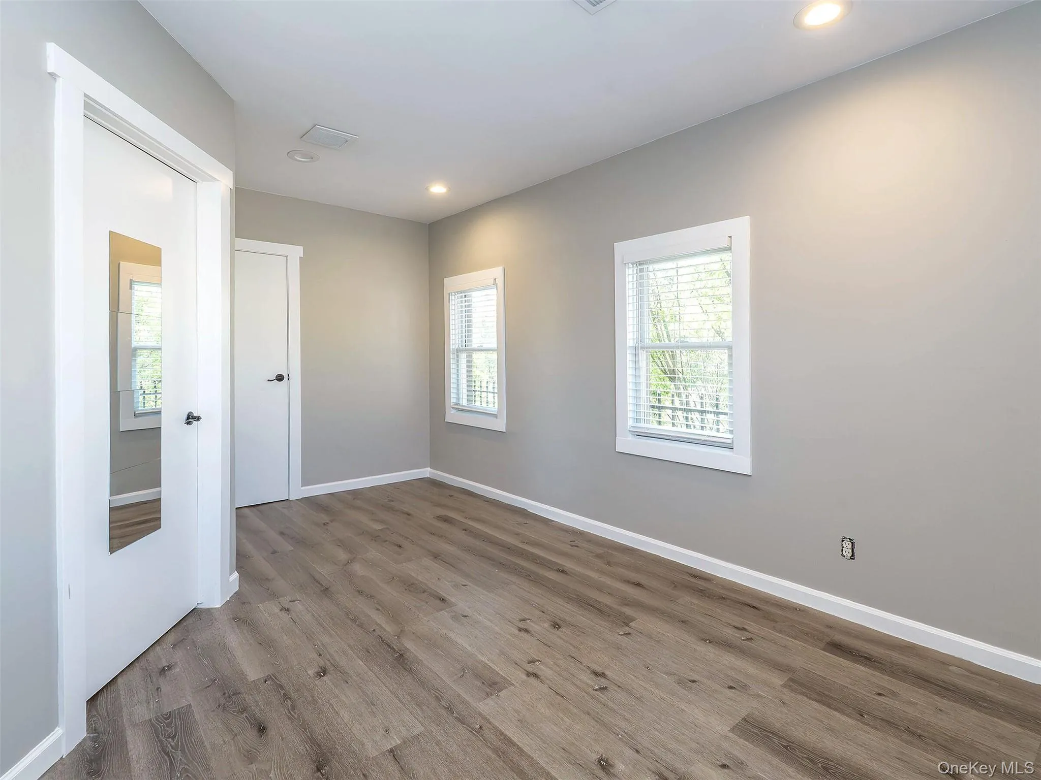 49 Glen Head Road, Oyster Bay, NY, 1 Bedroom Bedrooms, 3 Rooms Rooms,1 BathroomBathrooms,Residential Lease,Idx,Glen Head,0,912547 49 Glen Head Road, Oyster Bay, NY, 1 Bedroom Bedrooms, 3 Rooms Rooms,1 BathroomBathrooms,Residential Lease,Idx,Glen Head,0,912547