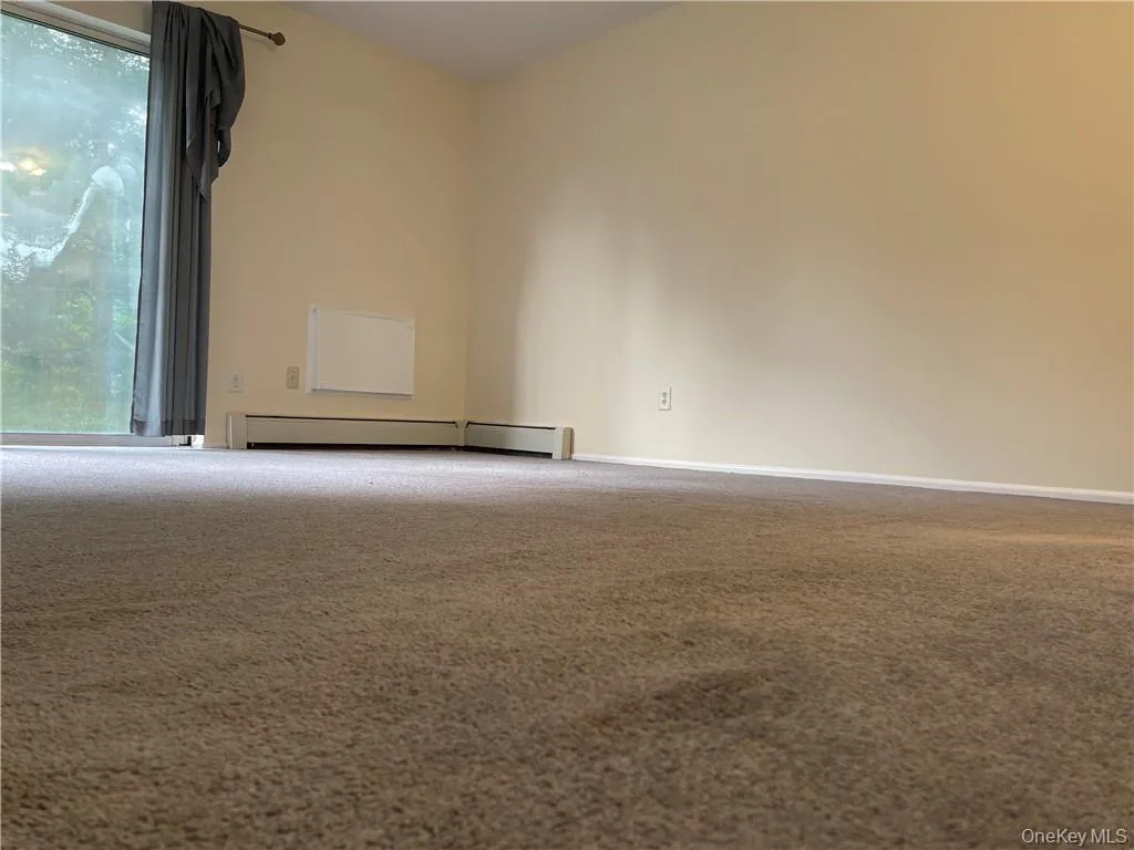 100 Hillside Drive, Wallkill, NY, 3 Bedrooms Bedrooms, 6 Rooms Rooms,2 BathroomsBathrooms,Residential Lease,Idx,Hillside,0,912622 100 Hillside Drive, Wallkill, NY, 3 Bedrooms Bedrooms, 6 Rooms Rooms,2 BathroomsBathrooms,Residential Lease,Idx,Hillside,0,912622