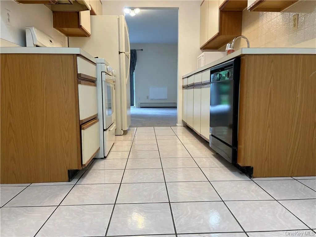 100 Hillside Drive, Wallkill, NY, 3 Bedrooms Bedrooms, 6 Rooms Rooms,2 BathroomsBathrooms,Residential Lease,Idx,Hillside,0,912622 100 Hillside Drive, Wallkill, NY, 3 Bedrooms Bedrooms, 6 Rooms Rooms,2 BathroomsBathrooms,Residential Lease,Idx,Hillside,0,912622