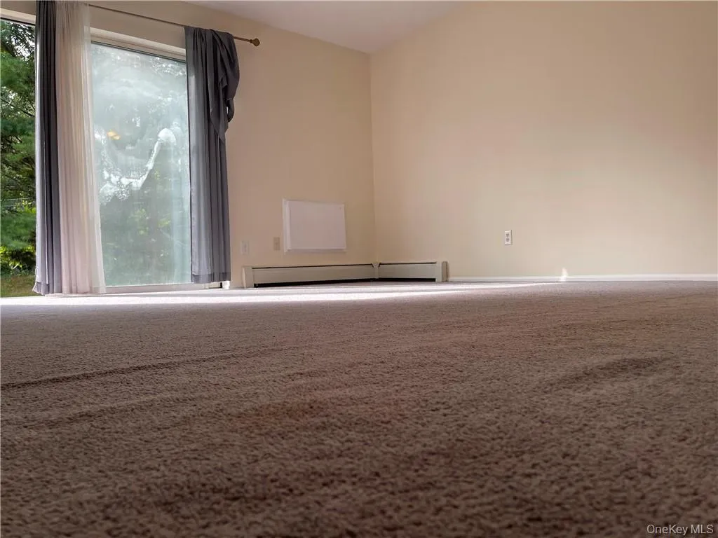 100 Hillside Drive, Wallkill, NY, 3 Bedrooms Bedrooms, 6 Rooms Rooms,2 BathroomsBathrooms,Residential Lease,Idx,Hillside,0,912622 100 Hillside Drive, Wallkill, NY, 3 Bedrooms Bedrooms, 6 Rooms Rooms,2 BathroomsBathrooms,Residential Lease,Idx,Hillside,0,912622