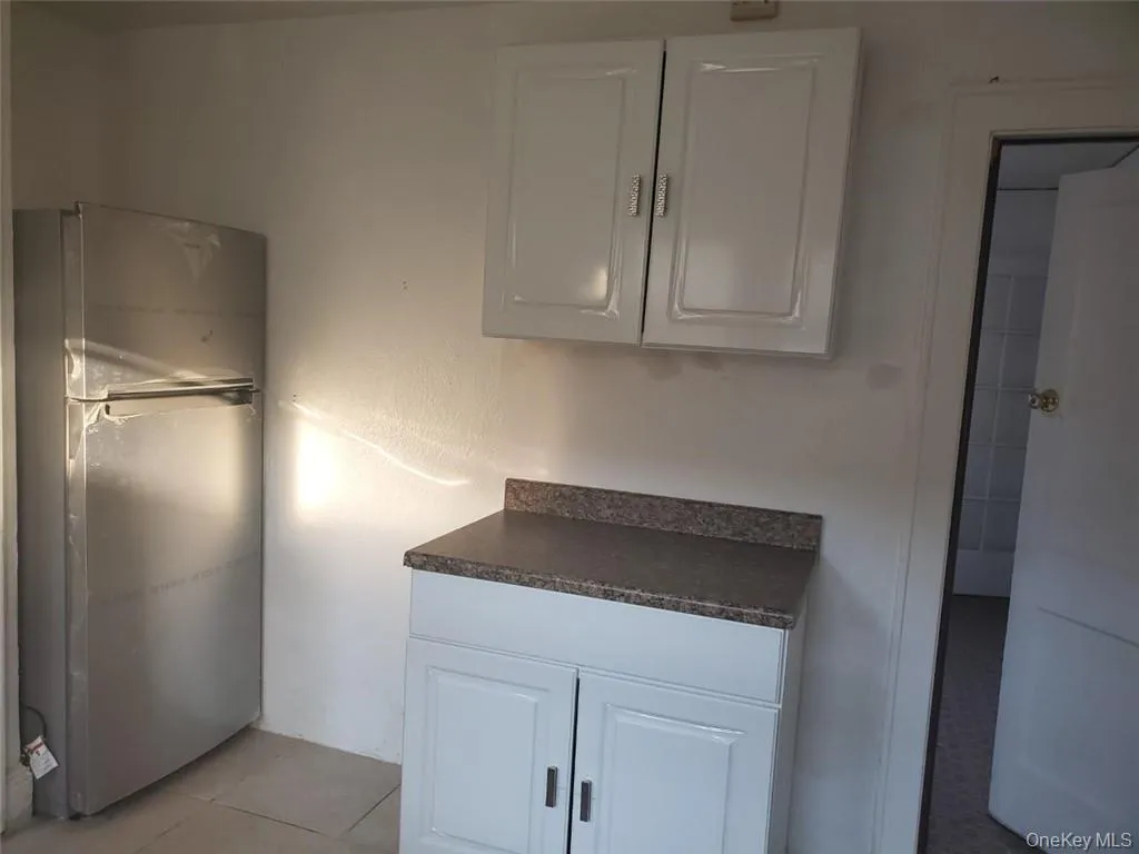 114 Lincoln Avenue, New Rochelle, NY, 4 Bedrooms Bedrooms, 7 Rooms Rooms,1 BathroomBathrooms,Residential Lease,Idx,Lincoln,912755 114 Lincoln Avenue, New Rochelle, NY, 4 Bedrooms Bedrooms, 7 Rooms Rooms,1 BathroomBathrooms,Residential Lease,Idx,Lincoln,912755