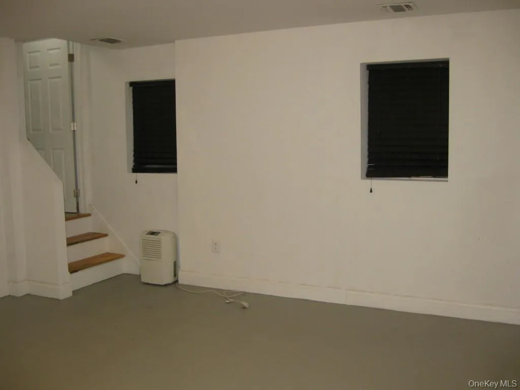 622 6th Avenue, Mount Vernon, NY, 3 Bedrooms Bedrooms, 8 Rooms Rooms,2 BathroomsBathrooms,Residential Lease,Idx,6th,912802 622 6th Avenue, Mount Vernon, NY, 3 Bedrooms Bedrooms, 8 Rooms Rooms,2 BathroomsBathrooms,Residential Lease,Idx,6th,912802