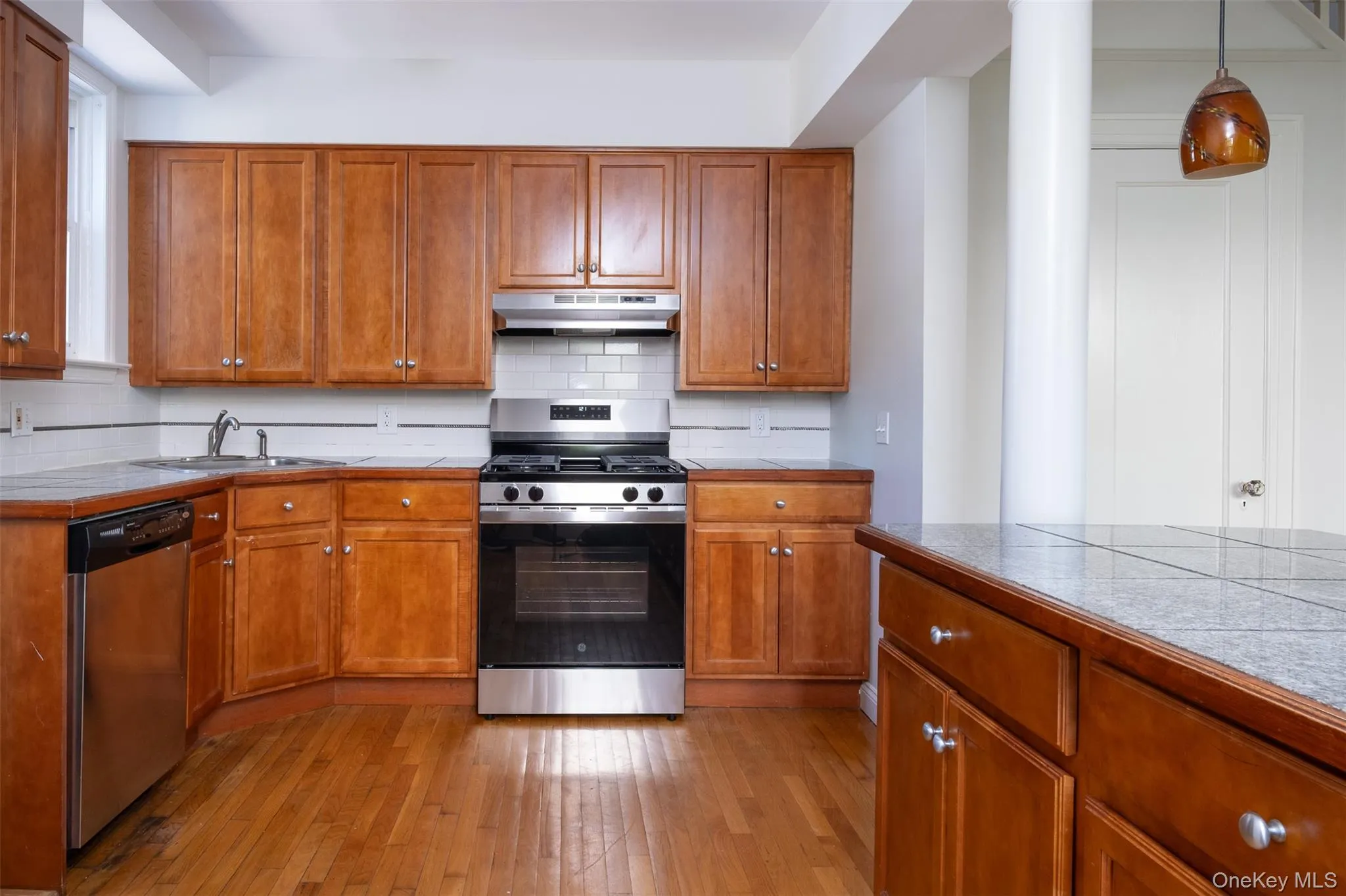 453 Beach Avenue, Rye Town, NY, 3 Bedrooms Bedrooms, 6 Rooms Rooms,1 BathroomBathrooms,Residential Lease,Idx,Beach,0,912872 453 Beach Avenue, Rye Town, NY, 3 Bedrooms Bedrooms, 6 Rooms Rooms,1 BathroomBathrooms,Residential Lease,Idx,Beach,0,912872