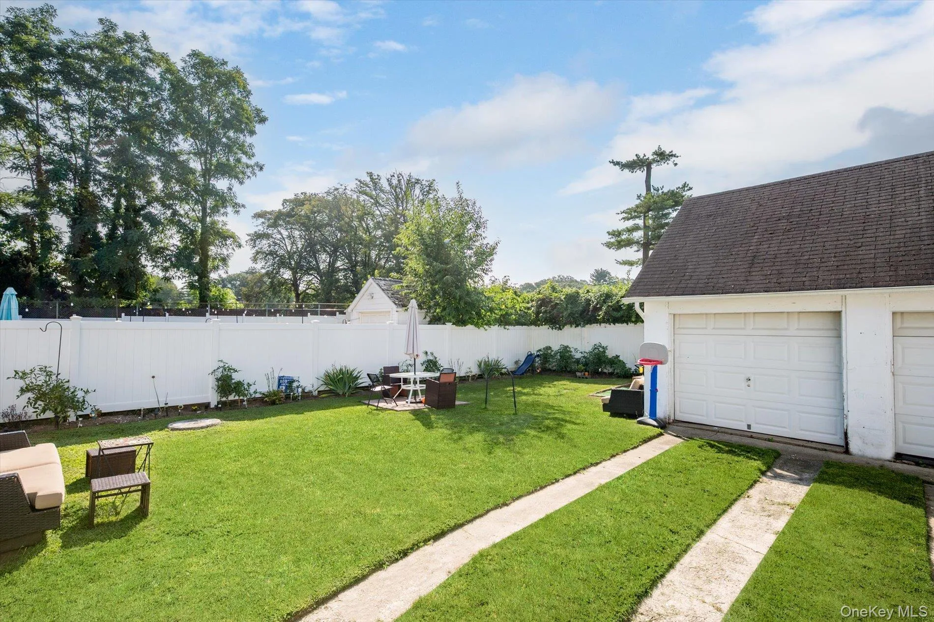 20 Waldo Avenue, North Hempstead, NY, 3 Bedrooms Bedrooms, 5 Rooms Rooms,1 BathroomBathrooms,Residential Lease,Idx,Waldo,0,912982 20 Waldo Avenue, North Hempstead, NY, 3 Bedrooms Bedrooms, 5 Rooms Rooms,1 BathroomBathrooms,Residential Lease,Idx,Waldo,0,912982