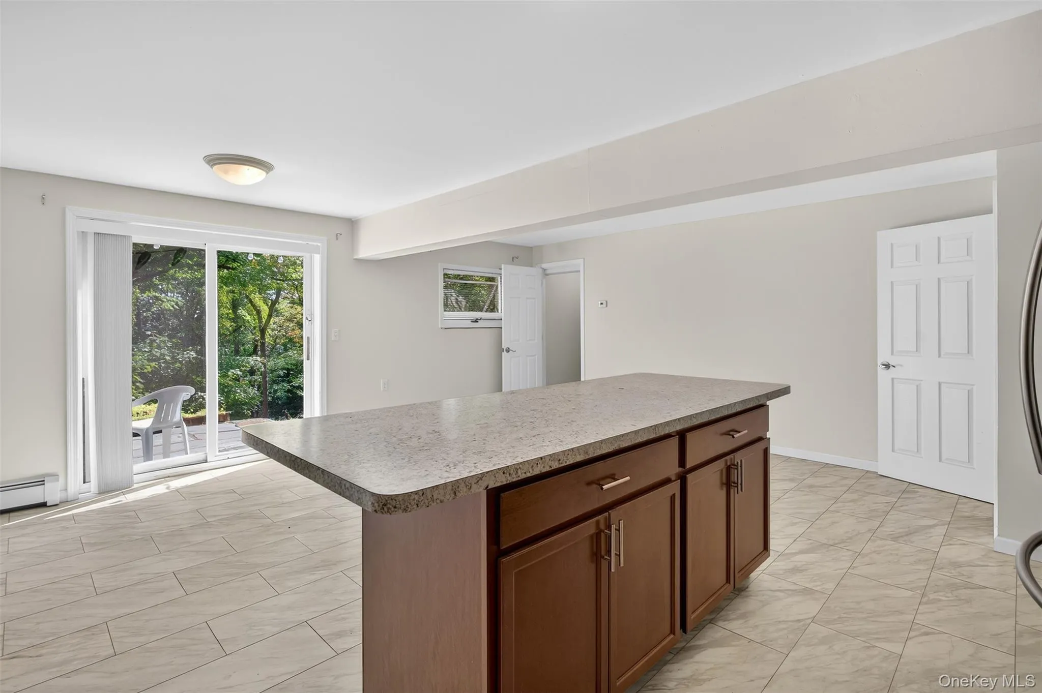 3 Hudson Bluff Circle, Marlboro, NY, 1 Bedroom Bedrooms, 5 Rooms Rooms,1 BathroomBathrooms,Residential Lease,Idx,Hudson Bluff,0,913166 3 Hudson Bluff Circle, Marlboro, NY, 1 Bedroom Bedrooms, 5 Rooms Rooms,1 BathroomBathrooms,Residential Lease,Idx,Hudson Bluff,0,913166