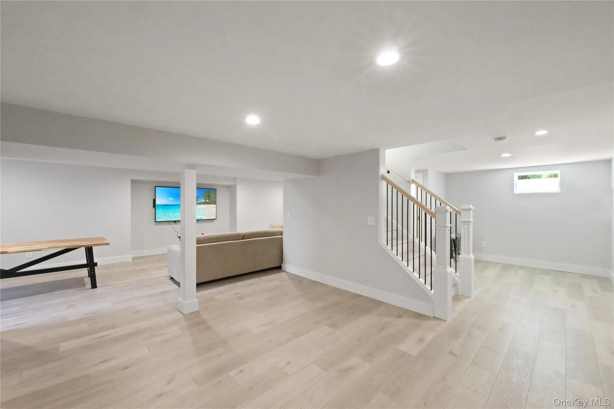 16 Pin Oak Lane, Southampton, NY, 4 Bedrooms Bedrooms, 7 Rooms Rooms,3 BathroomsBathrooms,Residential Lease,Idx,Pin Oak,913211 16 Pin Oak Lane, Southampton, NY, 4 Bedrooms Bedrooms, 7 Rooms Rooms,3 BathroomsBathrooms,Residential Lease,Idx,Pin Oak,913211