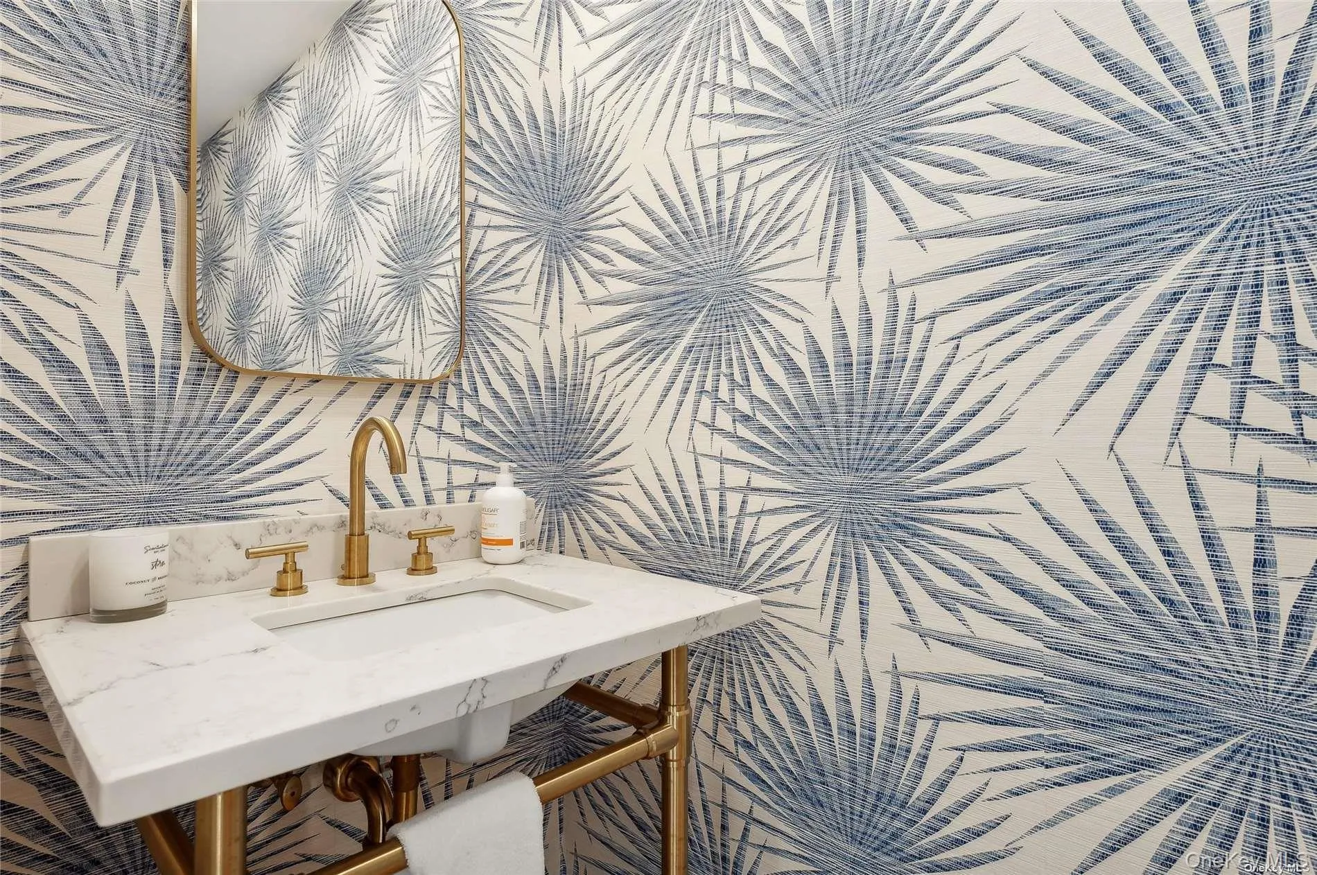 28 Old Meeting House Road, Southampton, NY, 5 Bedrooms Bedrooms, 12 Rooms Rooms,5 BathroomsBathrooms,Residential Lease,Idx,Old Meeting House,913258 28 Old Meeting House Road, Southampton, NY, 5 Bedrooms Bedrooms, 12 Rooms Rooms,5 BathroomsBathrooms,Residential Lease,Idx,Old Meeting House,913258