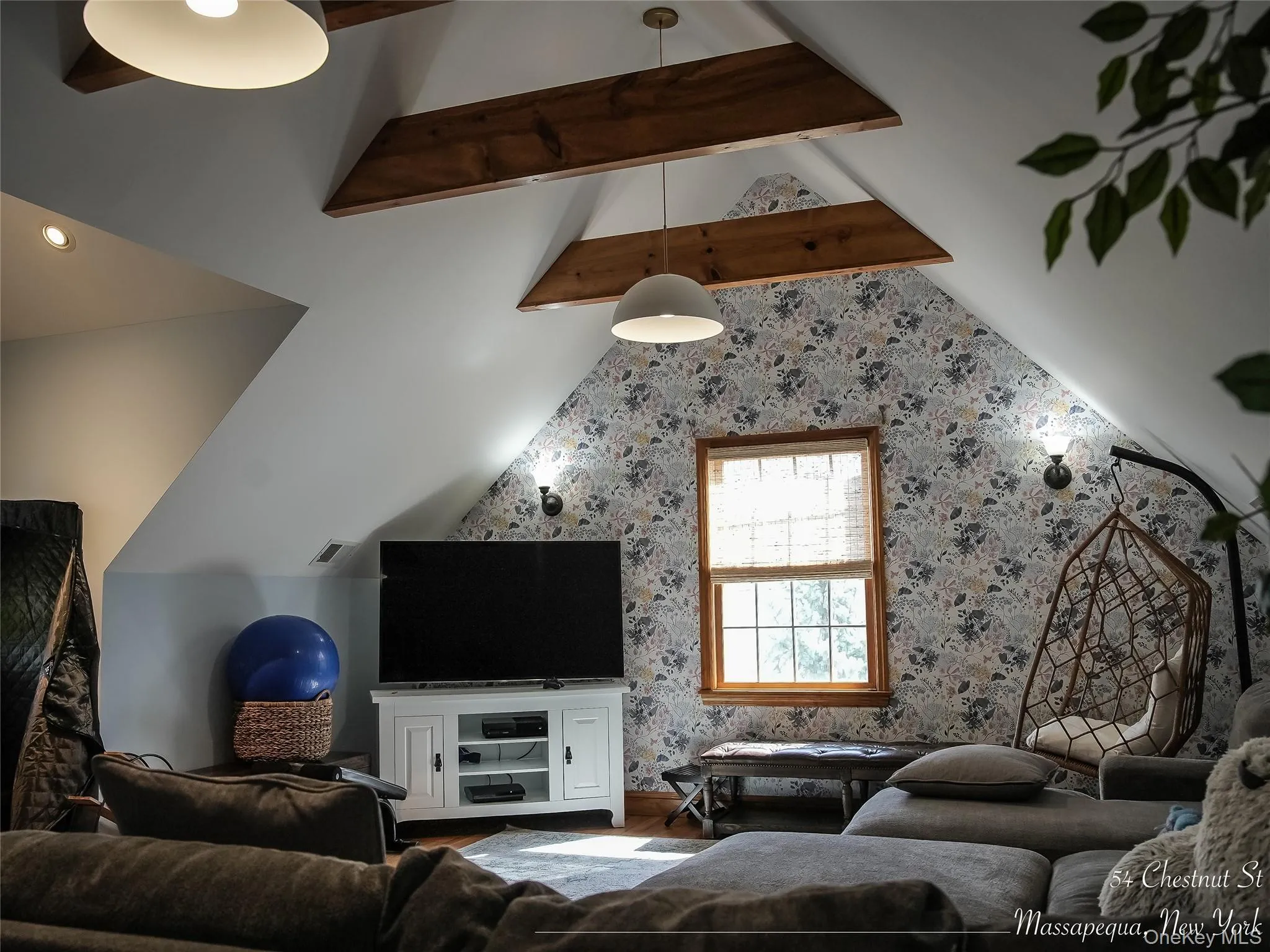 54 Chestnut Street, Oyster Bay, NY, 6 Bedrooms Bedrooms, 12 Rooms Rooms,3 BathroomsBathrooms,Residential,For Rent,Chestnut,0,913317 54 Chestnut Street, Oyster Bay, NY, 6 Bedrooms Bedrooms, 12 Rooms Rooms,3 BathroomsBathrooms,Residential,For Rent,Chestnut,0,913317