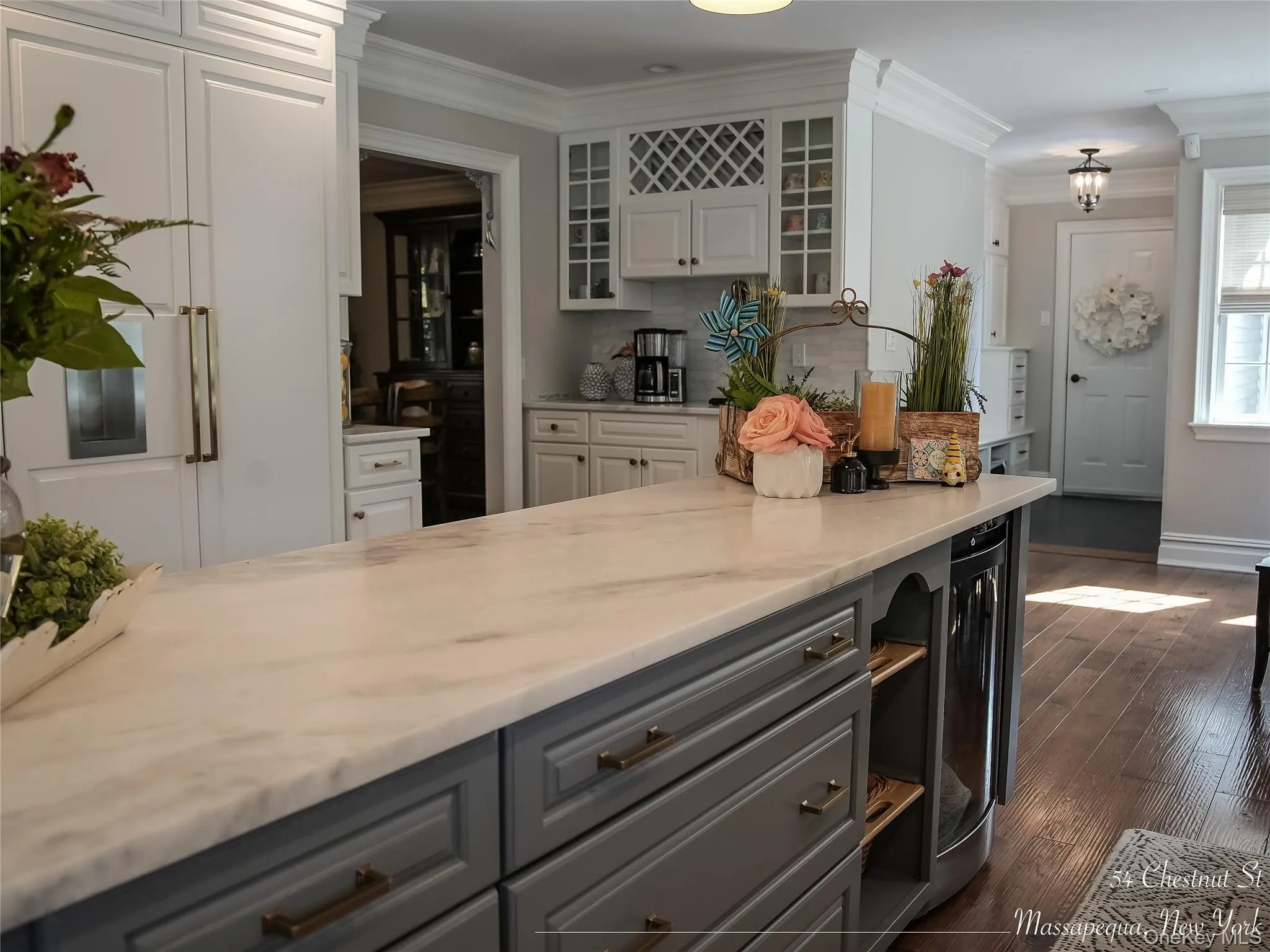 54 Chestnut Street, Oyster Bay, NY, 6 Bedrooms Bedrooms, 12 Rooms Rooms,3 BathroomsBathrooms,Residential,For Rent,Chestnut,0,913317 54 Chestnut Street, Oyster Bay, NY, 6 Bedrooms Bedrooms, 12 Rooms Rooms,3 BathroomsBathrooms,Residential,For Rent,Chestnut,0,913317
