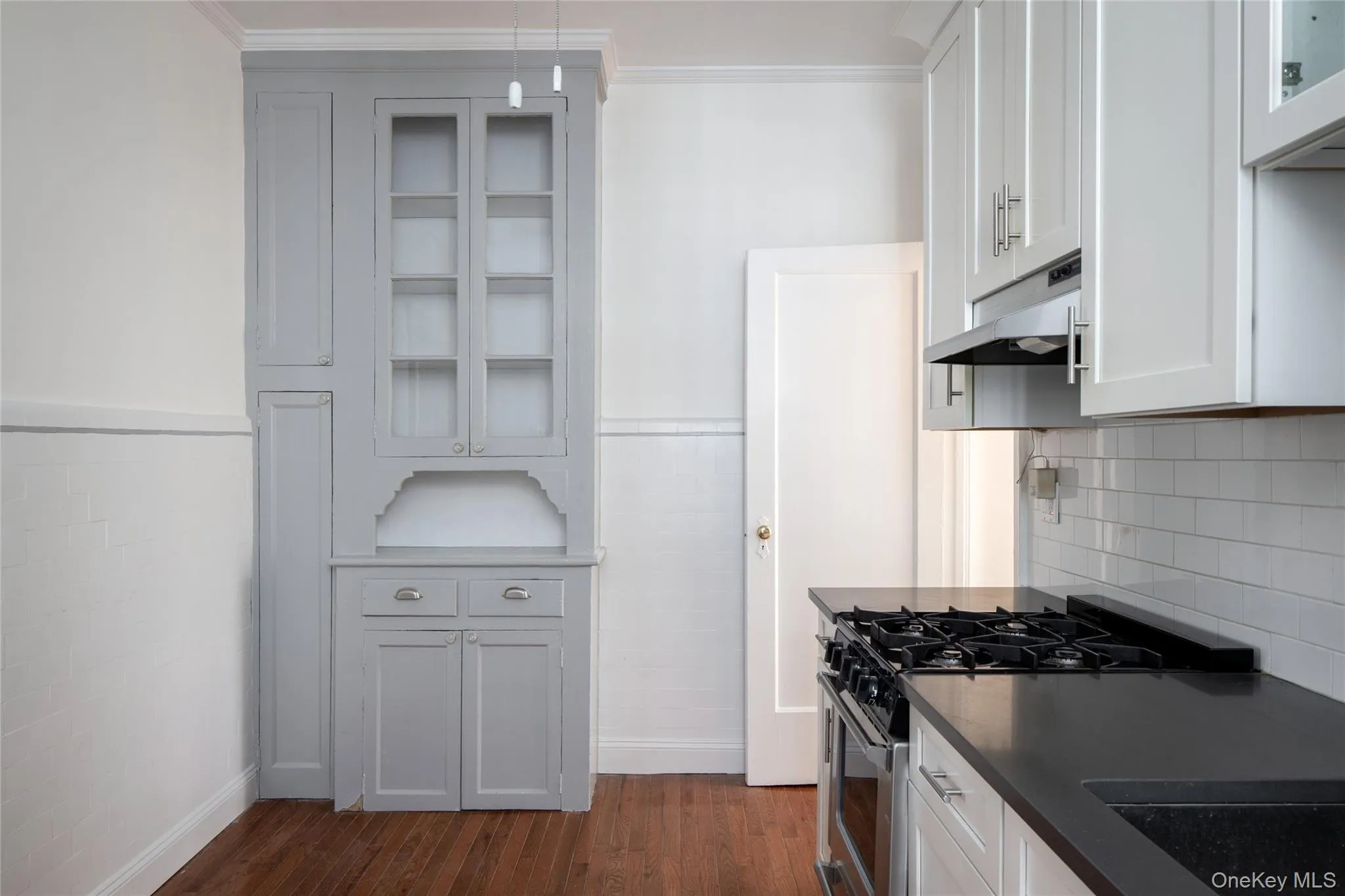 484 Plandome Road, North Hempstead, NY, 1 Bedroom Bedrooms, 3 Rooms Rooms,1 BathroomBathrooms,Residential Lease,Idx,Plandome,0,913345 484 Plandome Road, North Hempstead, NY, 1 Bedroom Bedrooms, 3 Rooms Rooms,1 BathroomBathrooms,Residential Lease,Idx,Plandome,0,913345