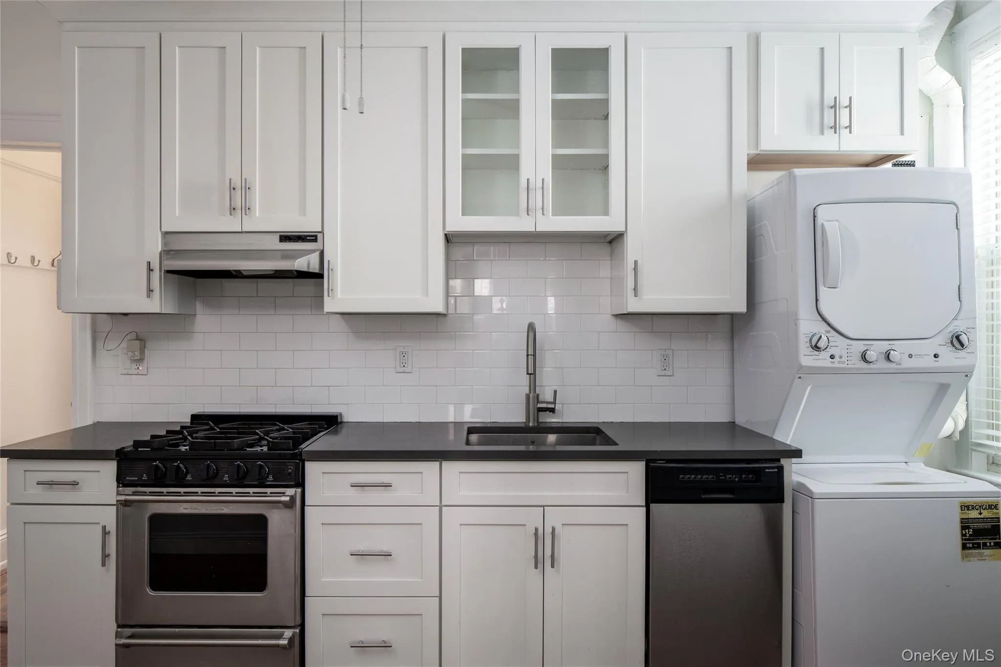 484 Plandome Road, North Hempstead, NY, 1 Bedroom Bedrooms, 3 Rooms Rooms,1 BathroomBathrooms,Residential Lease,Idx,Plandome,0,913345 484 Plandome Road, North Hempstead, NY, 1 Bedroom Bedrooms, 3 Rooms Rooms,1 BathroomBathrooms,Residential Lease,Idx,Plandome,0,913345