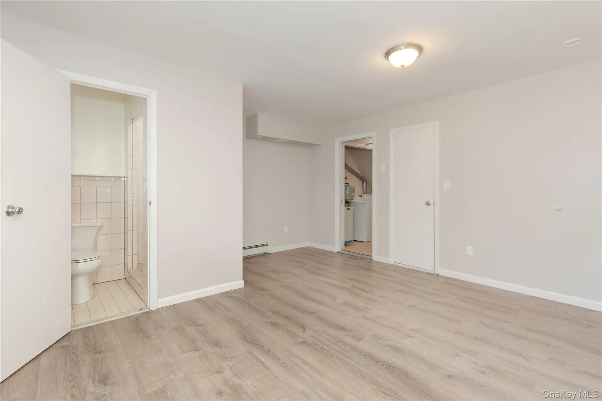 223 Ditmars Street, New York, NY, 4 Bedrooms Bedrooms, 6 Rooms Rooms,2 BathroomsBathrooms,Residential,For Rent,Ditmars,0,913352 223 Ditmars Street, New York, NY, 4 Bedrooms Bedrooms, 6 Rooms Rooms,2 BathroomsBathrooms,Residential,For Rent,Ditmars,0,913352