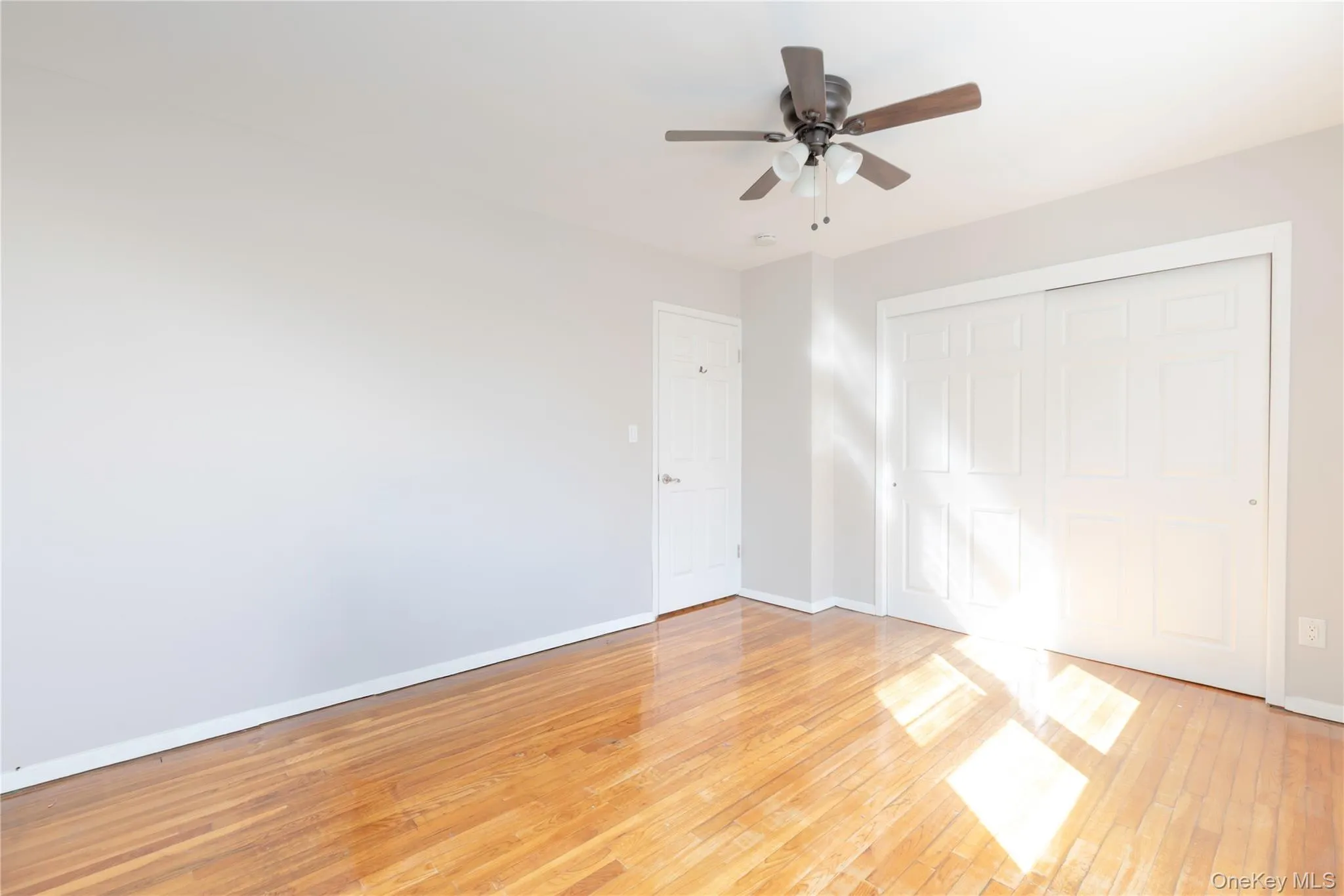 223 Ditmars Street, New York, NY, 4 Bedrooms Bedrooms, 6 Rooms Rooms,2 BathroomsBathrooms,Residential,For Rent,Ditmars,0,913352 223 Ditmars Street, New York, NY, 4 Bedrooms Bedrooms, 6 Rooms Rooms,2 BathroomsBathrooms,Residential,For Rent,Ditmars,0,913352