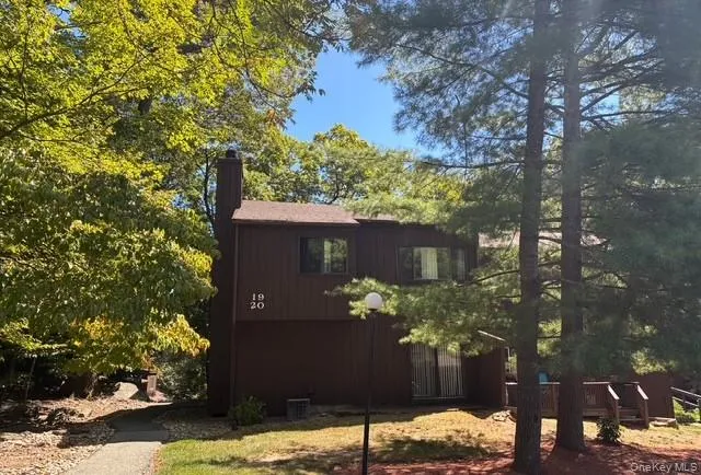 20 Redwood Drive, Woodbury, NY, 2 Bedrooms Bedrooms, 5 Rooms Rooms,1 BathroomBathrooms,Residential Sale,For Rent,Redwood,0,913681 20 Redwood Drive, Woodbury, NY, 2 Bedrooms Bedrooms, 5 Rooms Rooms,1 BathroomBathrooms,Residential Sale,For Rent,Redwood,0,913681