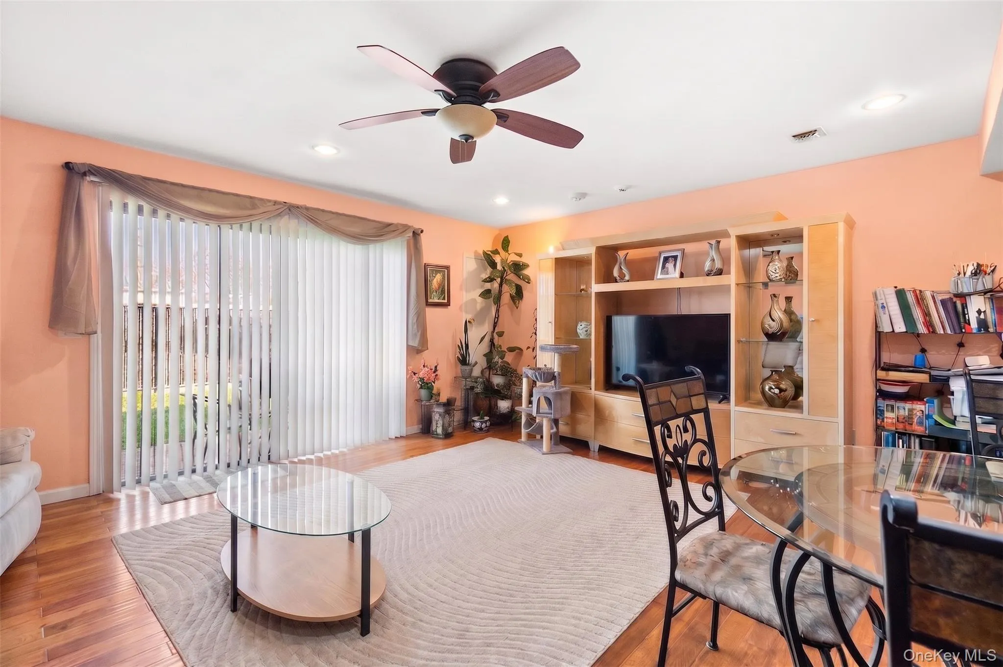78 Cambridge Drive, Babylon, NY, 2 Bedrooms Bedrooms, 6 Rooms Rooms,1 BathroomBathrooms,Residential Sale,For Rent,Cambridge,0,913978 78 Cambridge Drive, Babylon, NY, 2 Bedrooms Bedrooms, 6 Rooms Rooms,1 BathroomBathrooms,Residential Sale,For Rent,Cambridge,0,913978