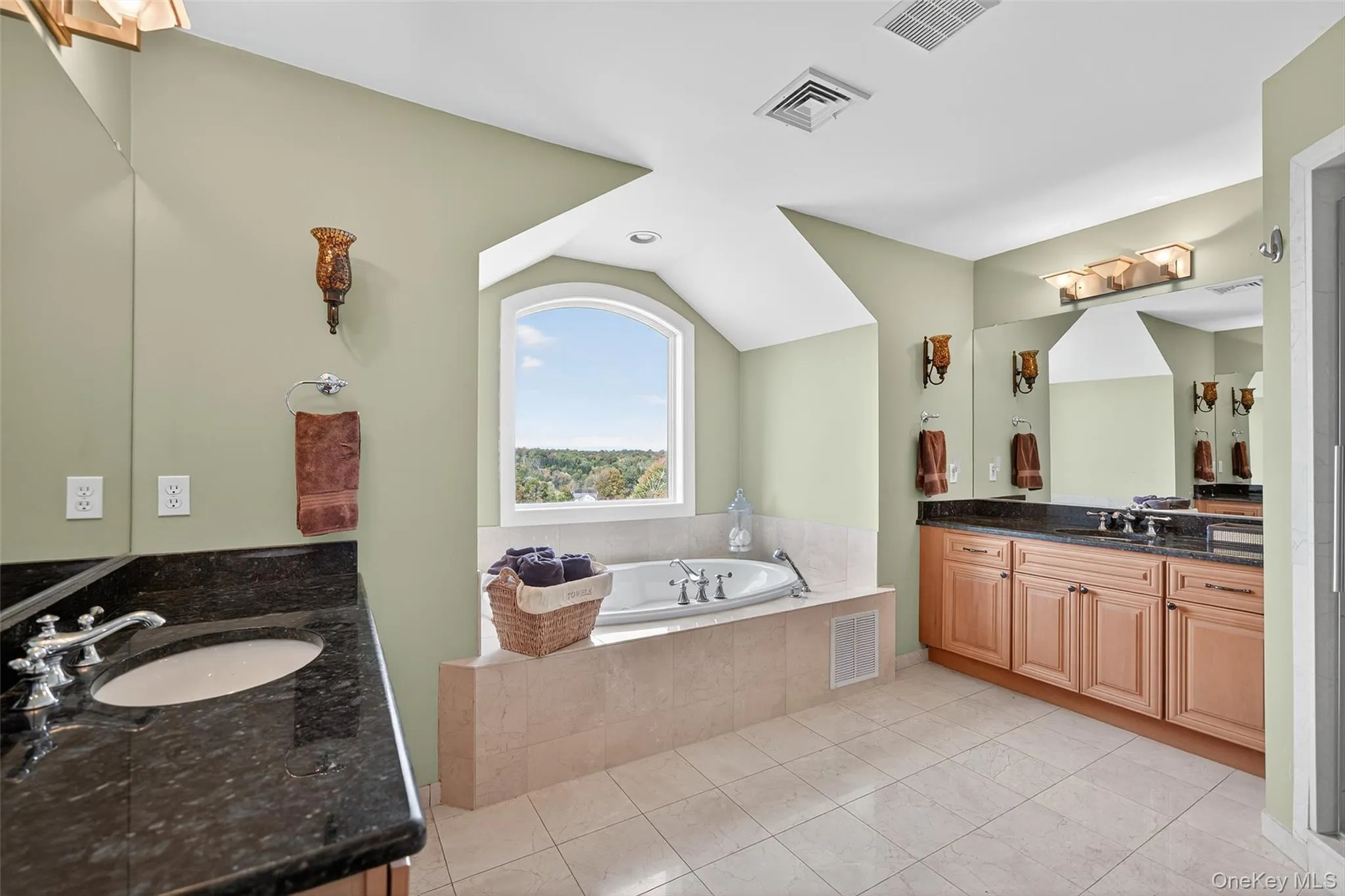 11 Dorian Way, Hamptonburgh, NY, 4 Bedrooms Bedrooms, 13 Rooms Rooms,3 BathroomsBathrooms,Residential Sale,For Rent,Dorian,0,914002 11 Dorian Way, Hamptonburgh, NY, 4 Bedrooms Bedrooms, 13 Rooms Rooms,3 BathroomsBathrooms,Residential Sale,For Rent,Dorian,0,914002