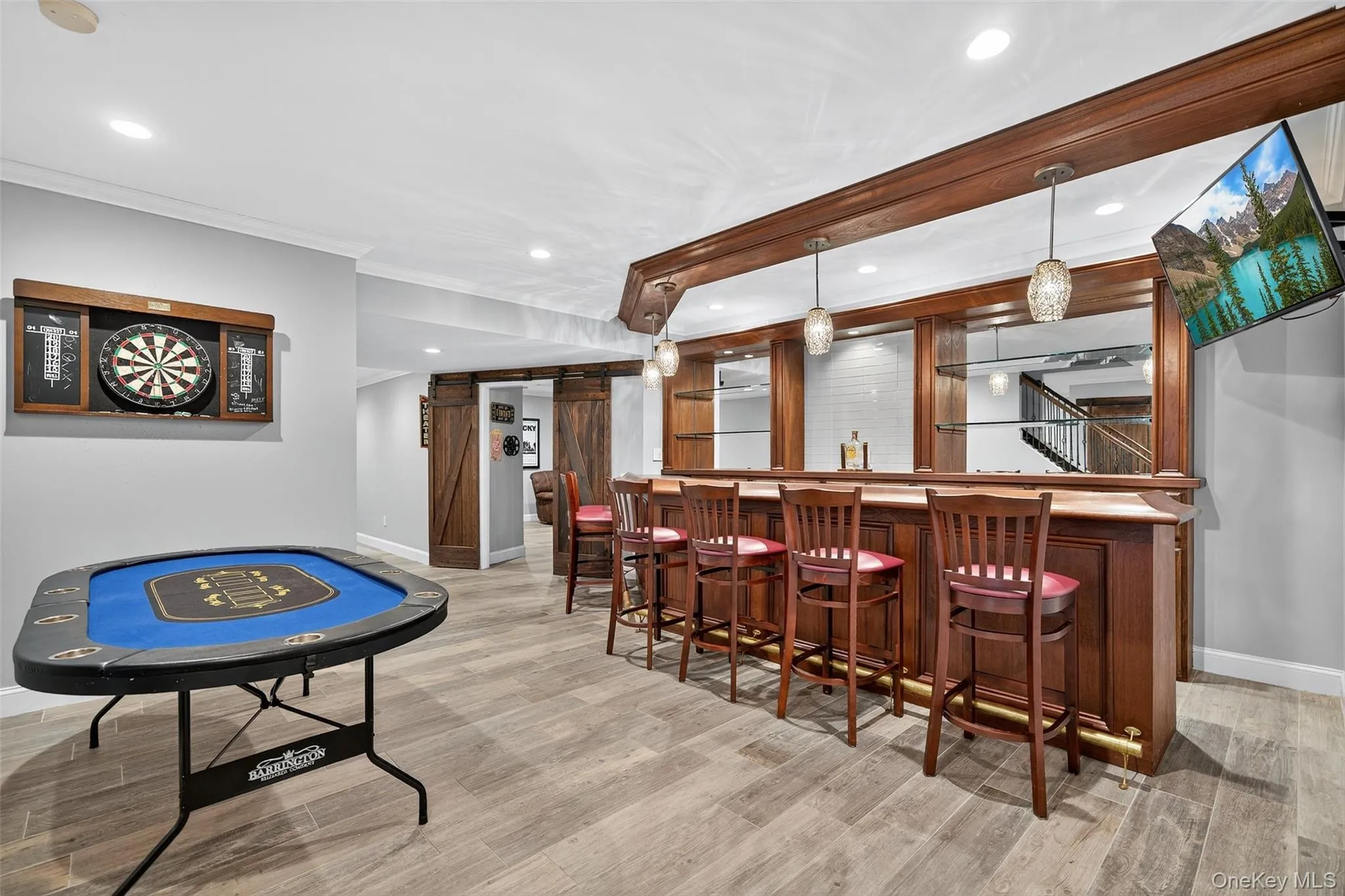 Lower Level - Bar Lower Level - Bar