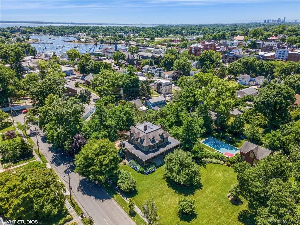 Bird's eye view featuring proximity to Mamaroneck Harbor Bird's eye view featuring proximity to Mamaroneck Harbor