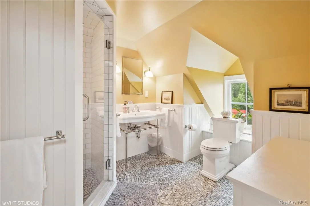 3rd Bathroom, 3rd floor 3rd Bathroom, 3rd floor