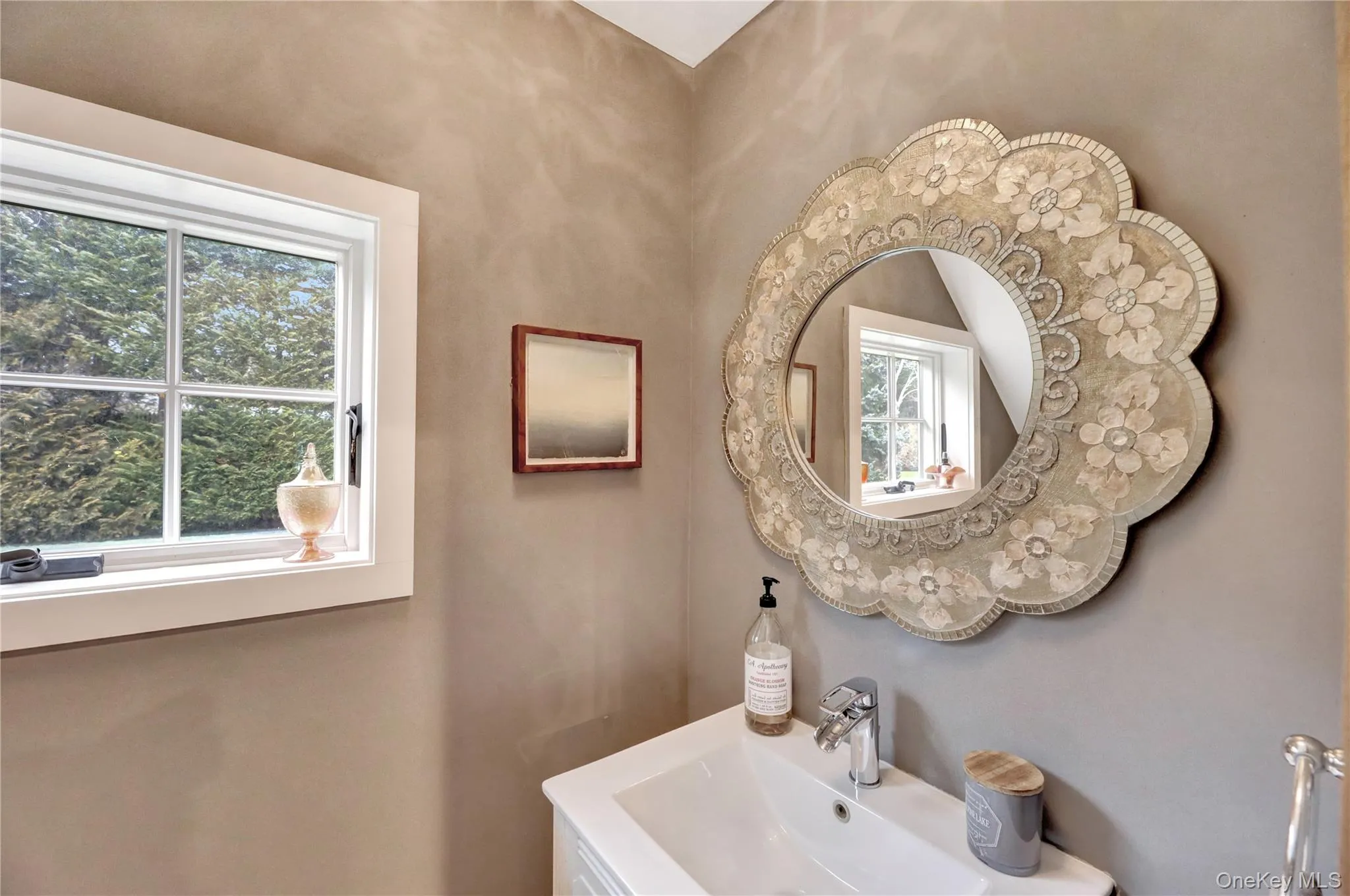 Half Bathroom in Living Area Half Bathroom in Living Area