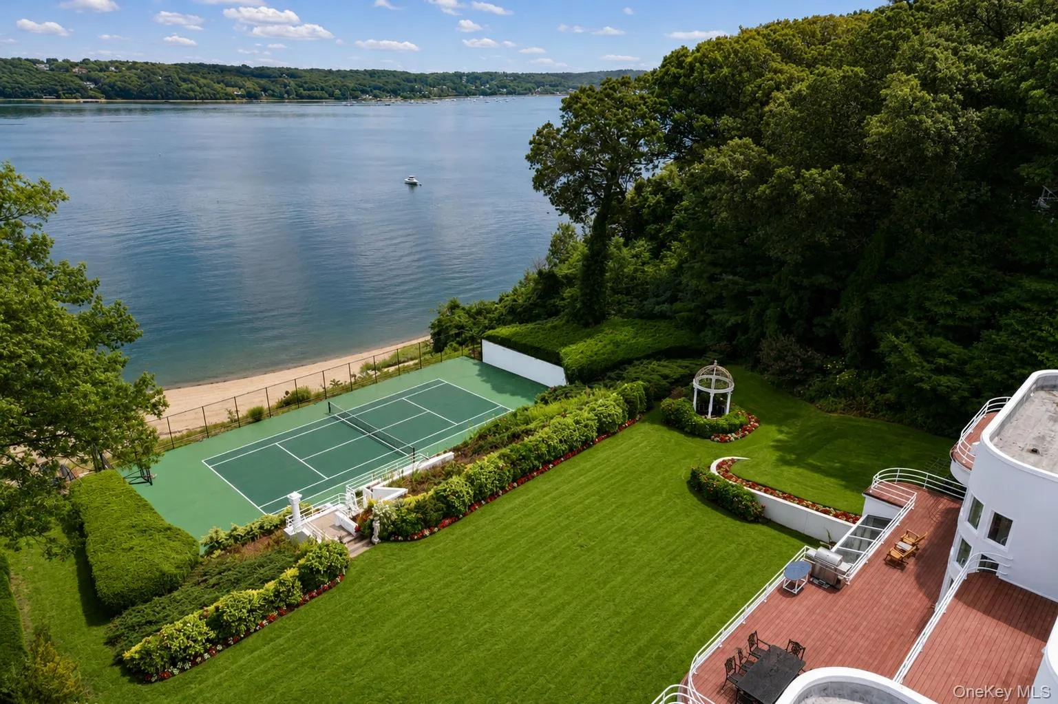 26 Tennis Court Road, Oyster Bay, NY, 5 Bedrooms Bedrooms, 13 Rooms Rooms,6 BathroomsBathrooms,Residential,For Rent,Tennis Court,0,914210 26 Tennis Court Road, Oyster Bay, NY, 5 Bedrooms Bedrooms, 13 Rooms Rooms,6 BathroomsBathrooms,Residential,For Rent,Tennis Court,0,914210