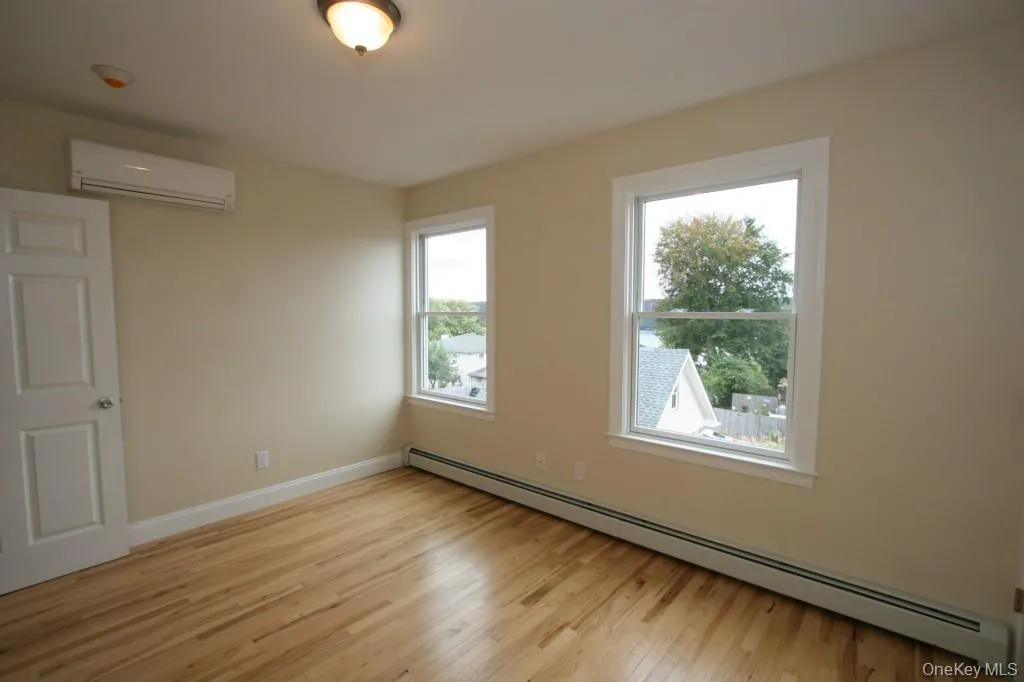 385 Palisade Avenue, Yonkers, NY, 2 Bedrooms Bedrooms, 5 Rooms Rooms,1 BathroomBathrooms,Residential Lease,Idx,Palisade,914249 385 Palisade Avenue, Yonkers, NY, 2 Bedrooms Bedrooms, 5 Rooms Rooms,1 BathroomBathrooms,Residential Lease,Idx,Palisade,914249