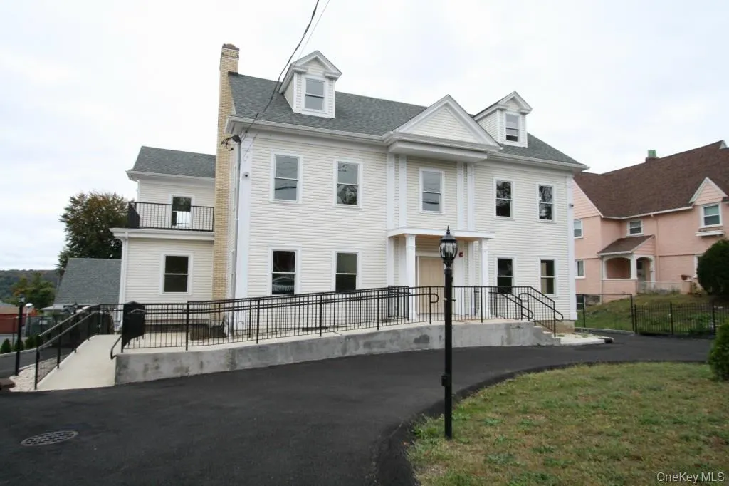 385 Palisade Avenue, Yonkers, NY, 2 Bedrooms Bedrooms, 5 Rooms Rooms,1 BathroomBathrooms,Residential Lease,Idx,Palisade,914249 385 Palisade Avenue, Yonkers, NY, 2 Bedrooms Bedrooms, 5 Rooms Rooms,1 BathroomBathrooms,Residential Lease,Idx,Palisade,914249