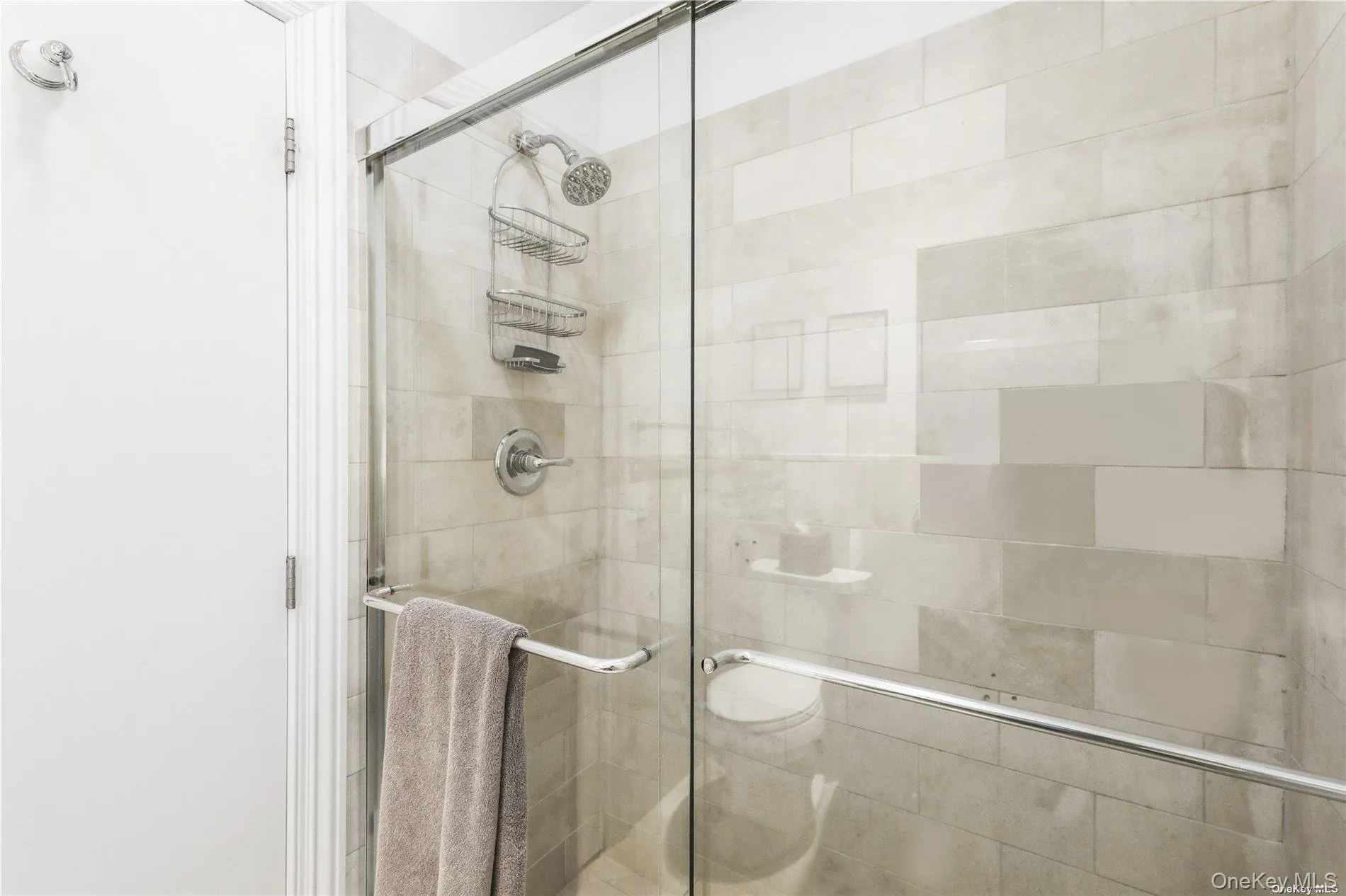 First Floor Full Bath w/Walk-in Shower First Floor Full Bath w/Walk-in Shower