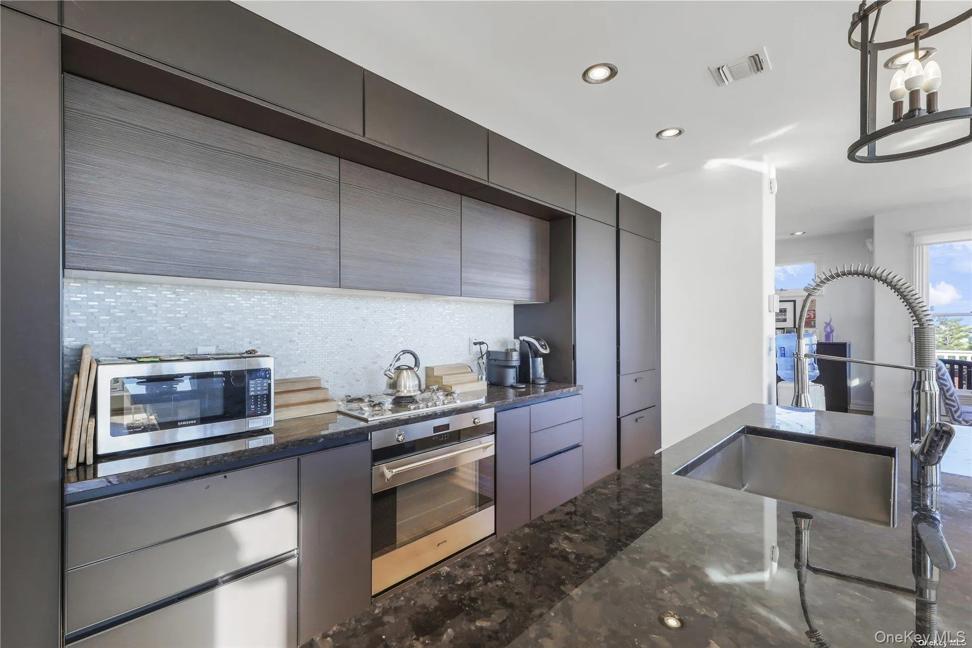 Scavolini Italian Kitchen w/Island Scavolini Italian Kitchen w/Island