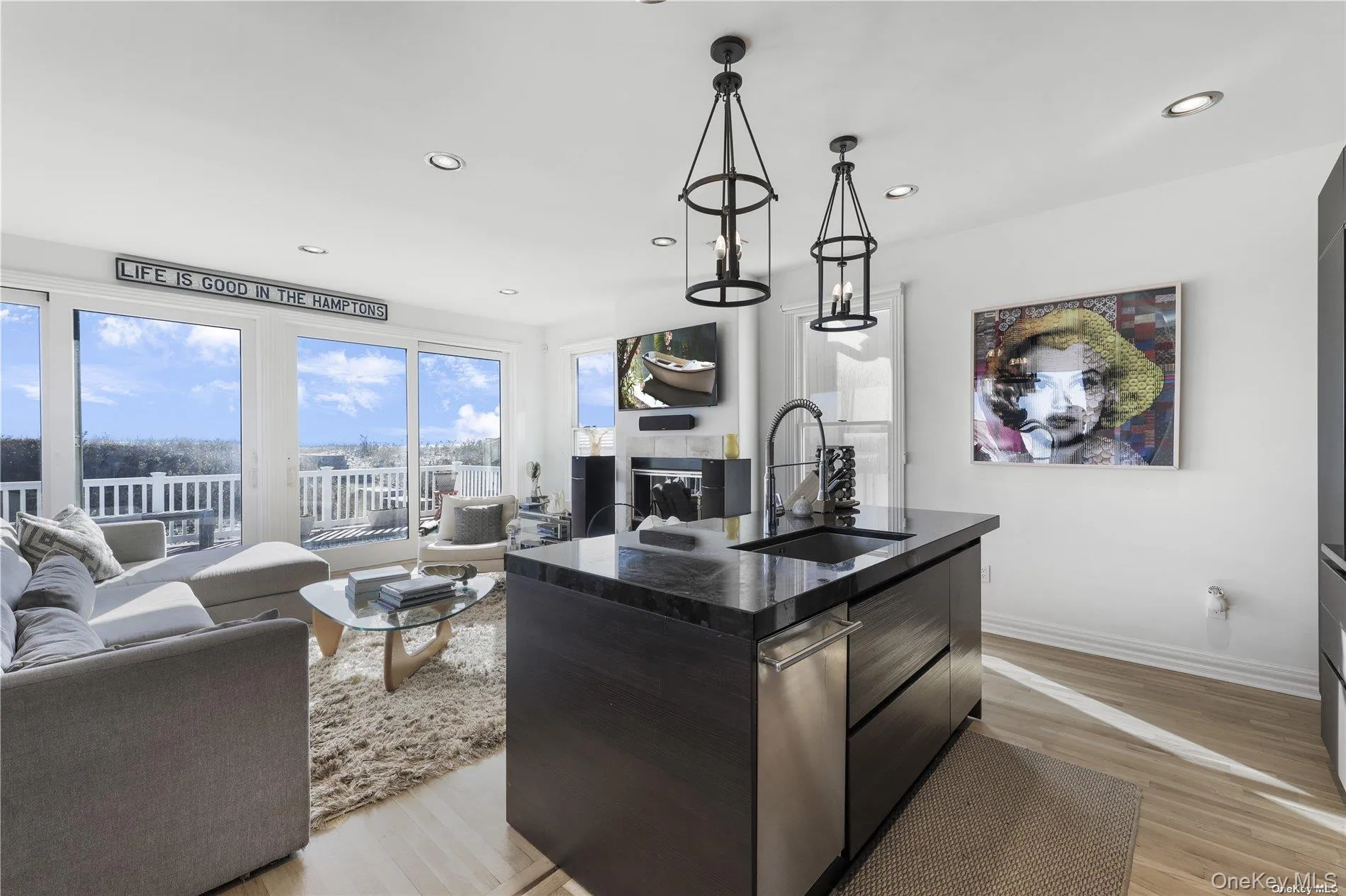 Open-Concept Kitchen & Living Room Open-Concept Kitchen & Living Room