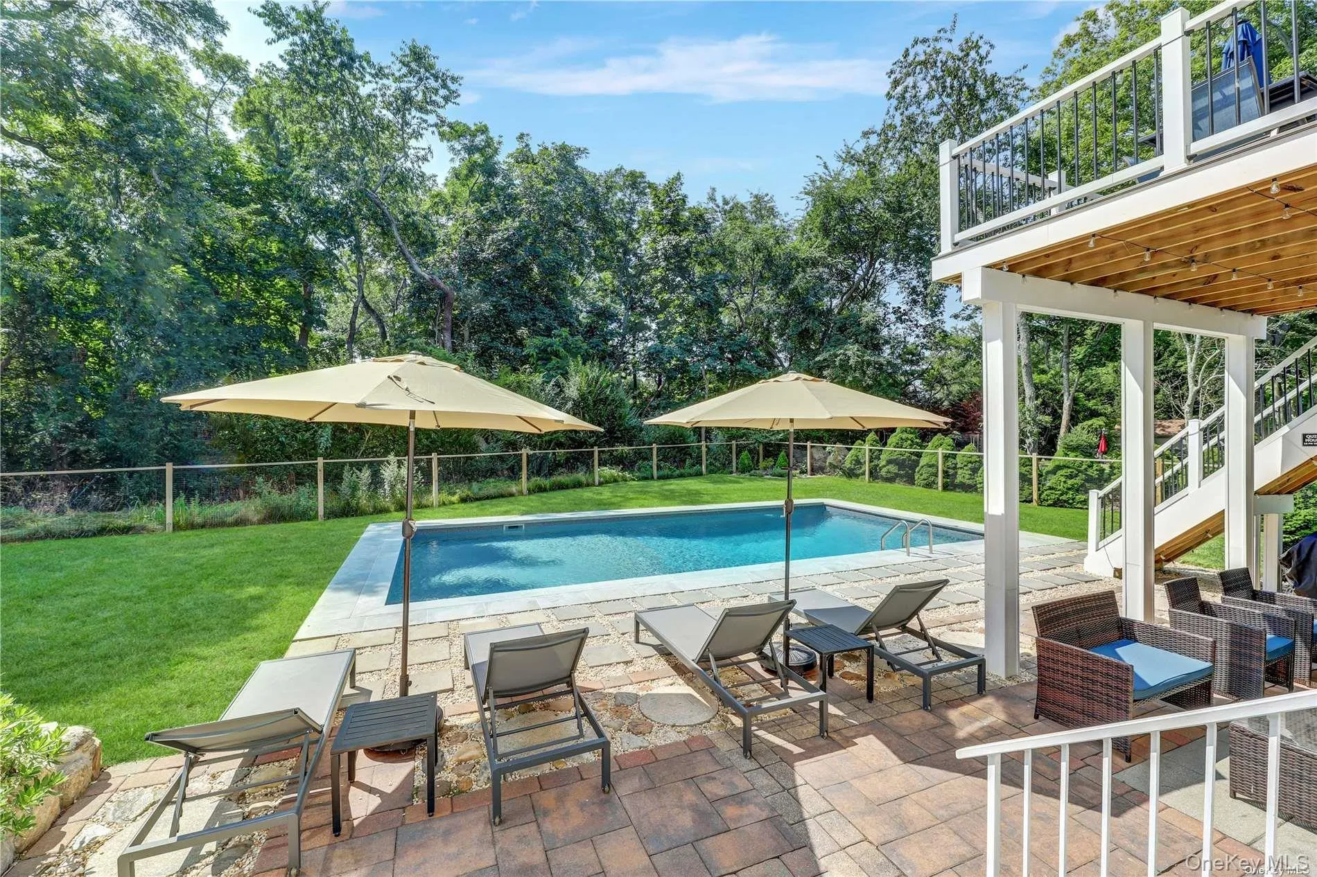 Patio for Lounging & Dining Patio for Lounging & Dining