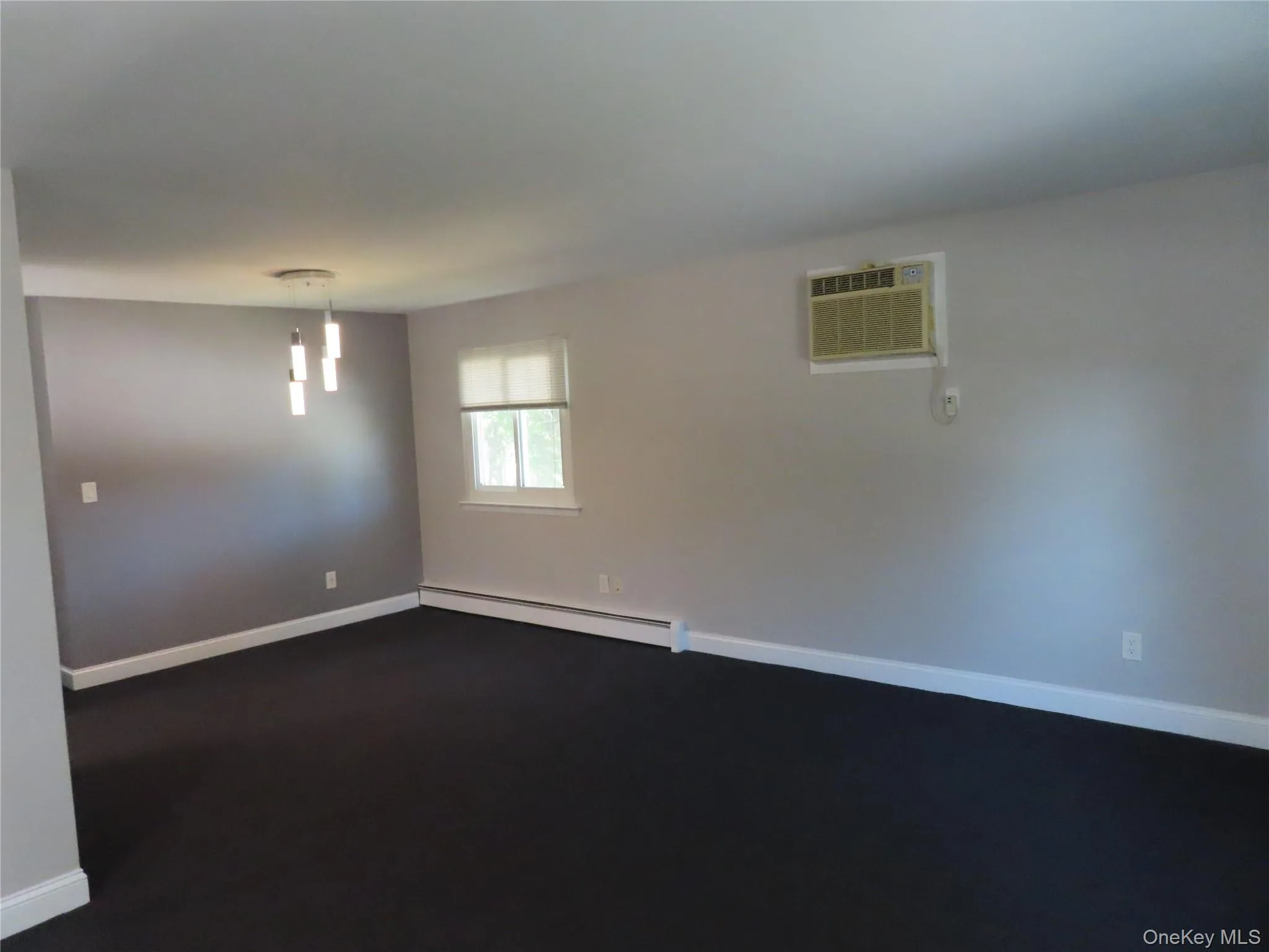 Dining Area Dining Area