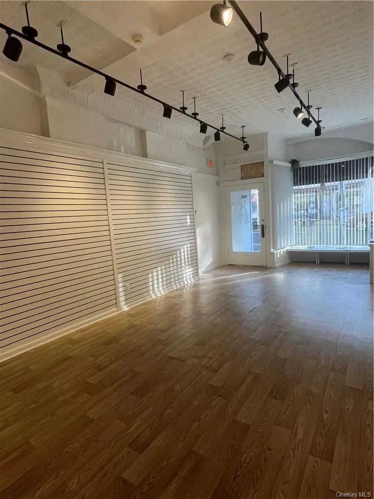 231 Fifth Avenue, Pelham, NY, ,Commercial Lease,Idx,Fifth,914562 231 Fifth Avenue, Pelham, NY, ,Commercial Lease,Idx,Fifth,914562