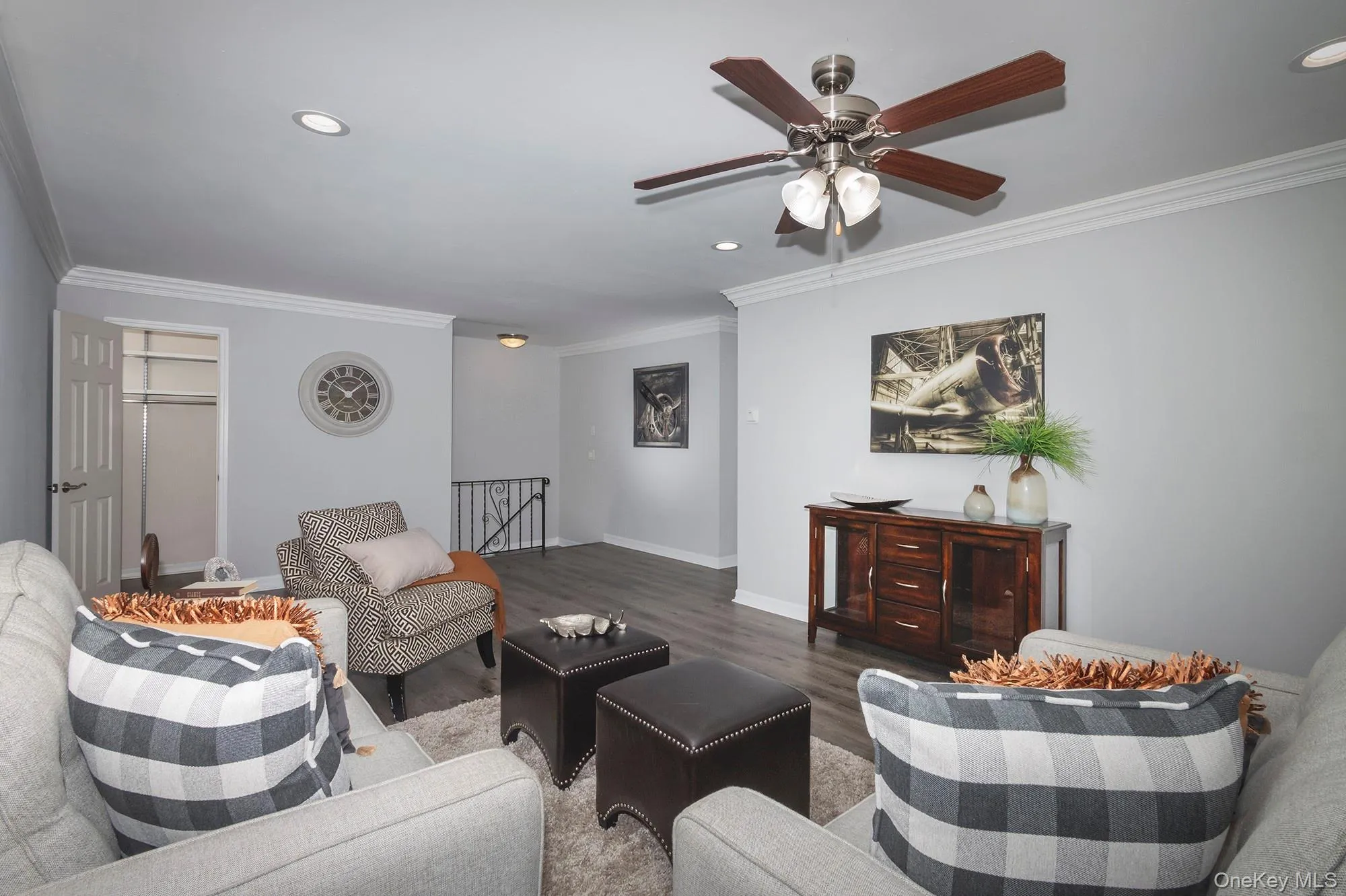 70 Middleton Road, Islip, NY, 2 Bedrooms Bedrooms, 5 Rooms Rooms,1 BathroomBathrooms,Residential Lease,Idx,Middleton,914597 70 Middleton Road, Islip, NY, 2 Bedrooms Bedrooms, 5 Rooms Rooms,1 BathroomBathrooms,Residential Lease,Idx,Middleton,914597