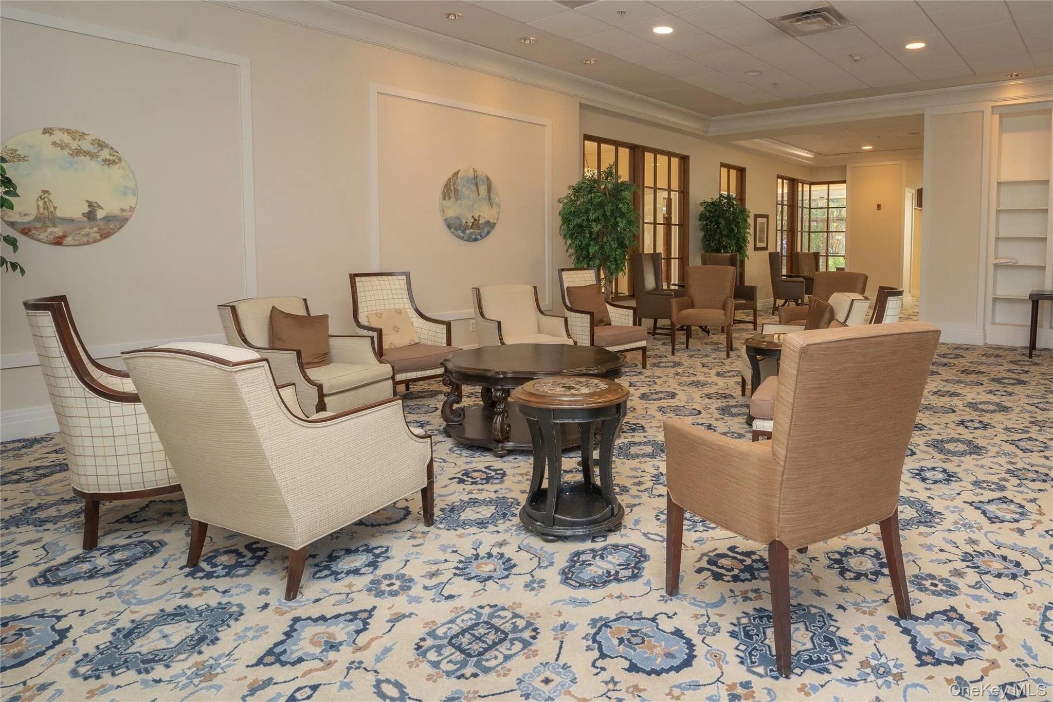 Living Room - Enjoy Happy Hour and concerts here or spend time with friends Living Room - Enjoy Happy Hour and concerts here or spend time with friends