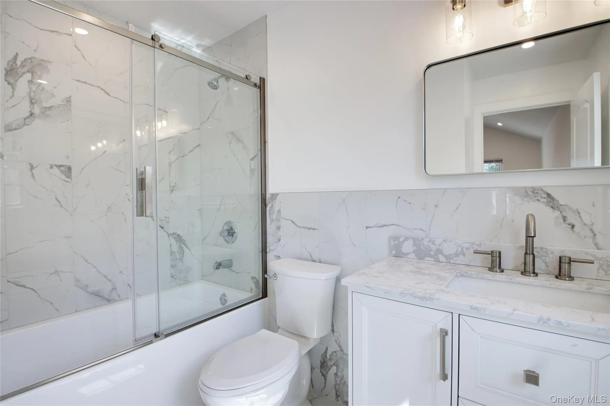 48A Linwood, North Hempstead, NY, 3 Bedrooms Bedrooms, 7 Rooms Rooms,3 BathroomsBathrooms,Residential Lease,Idx,Linwood,0,914762 48A Linwood, North Hempstead, NY, 3 Bedrooms Bedrooms, 7 Rooms Rooms,3 BathroomsBathrooms,Residential Lease,Idx,Linwood,0,914762