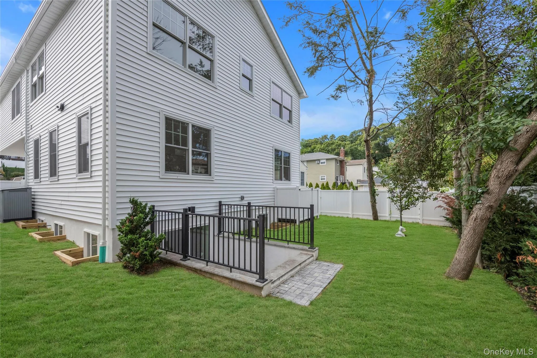 48A Linwood, North Hempstead, NY, 3 Bedrooms Bedrooms, 7 Rooms Rooms,3 BathroomsBathrooms,Residential Lease,Idx,Linwood,0,914762 48A Linwood, North Hempstead, NY, 3 Bedrooms Bedrooms, 7 Rooms Rooms,3 BathroomsBathrooms,Residential Lease,Idx,Linwood,0,914762