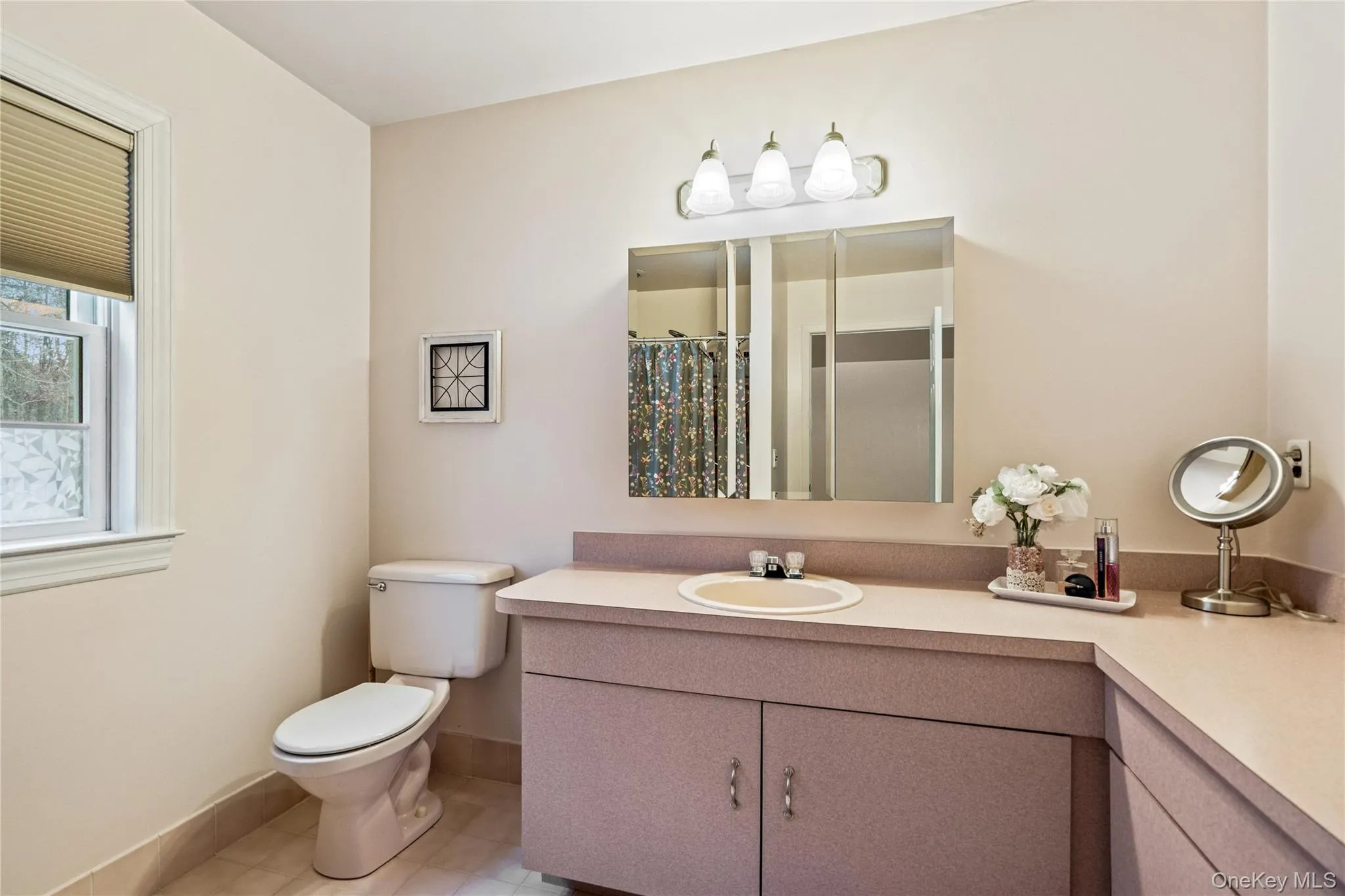 27 Evelyn Court, Brookhaven, NY, 6 Bedrooms Bedrooms, 10 Rooms Rooms,3 BathroomsBathrooms,Residential Sale,For Rent,Evelyn,0,914851 27 Evelyn Court, Brookhaven, NY, 6 Bedrooms Bedrooms, 10 Rooms Rooms,3 BathroomsBathrooms,Residential Sale,For Rent,Evelyn,0,914851
