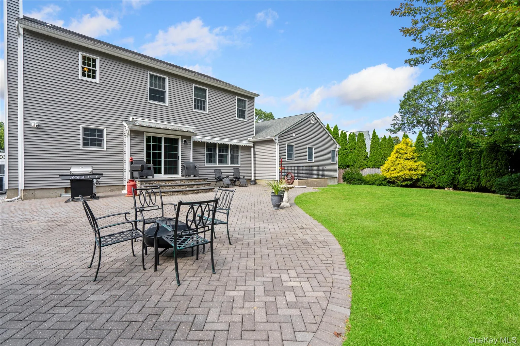 27 Evelyn Court, Brookhaven, NY, 6 Bedrooms Bedrooms, 10 Rooms Rooms,3 BathroomsBathrooms,Residential Sale,For Rent,Evelyn,0,914851 27 Evelyn Court, Brookhaven, NY, 6 Bedrooms Bedrooms, 10 Rooms Rooms,3 BathroomsBathrooms,Residential Sale,For Rent,Evelyn,0,914851