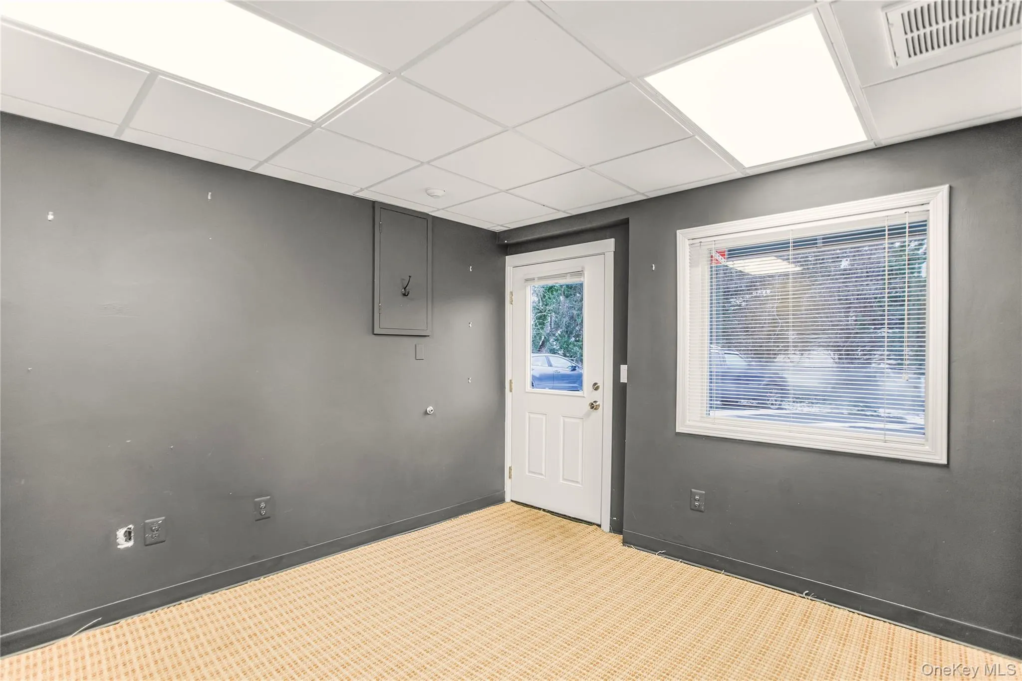 146 Country Road, Brookhaven, NY, ,Commercial Lease,Idx,Country,915023 146 Country Road, Brookhaven, NY, ,Commercial Lease,Idx,Country,915023