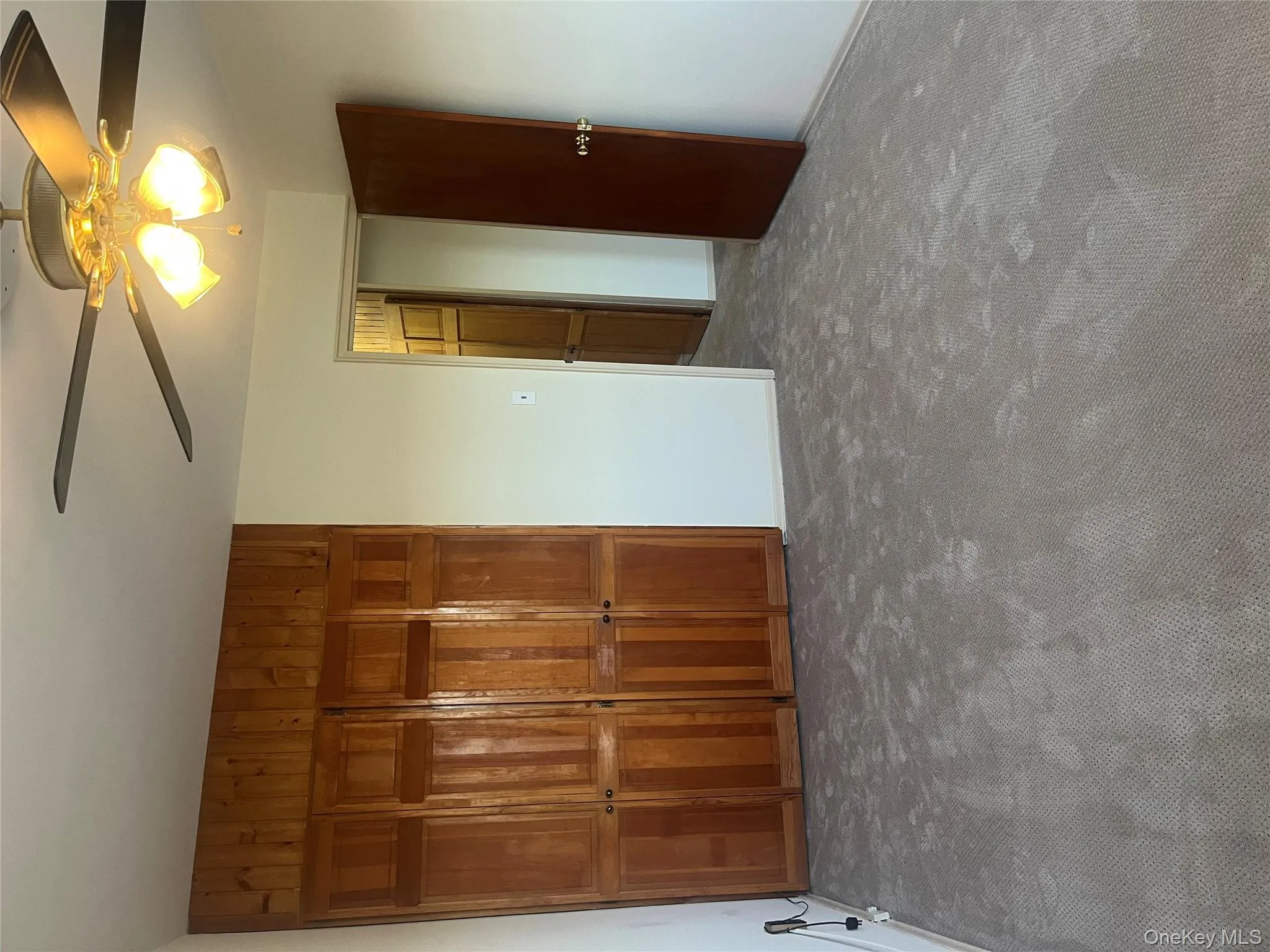 Great closet space ! Great closet space !