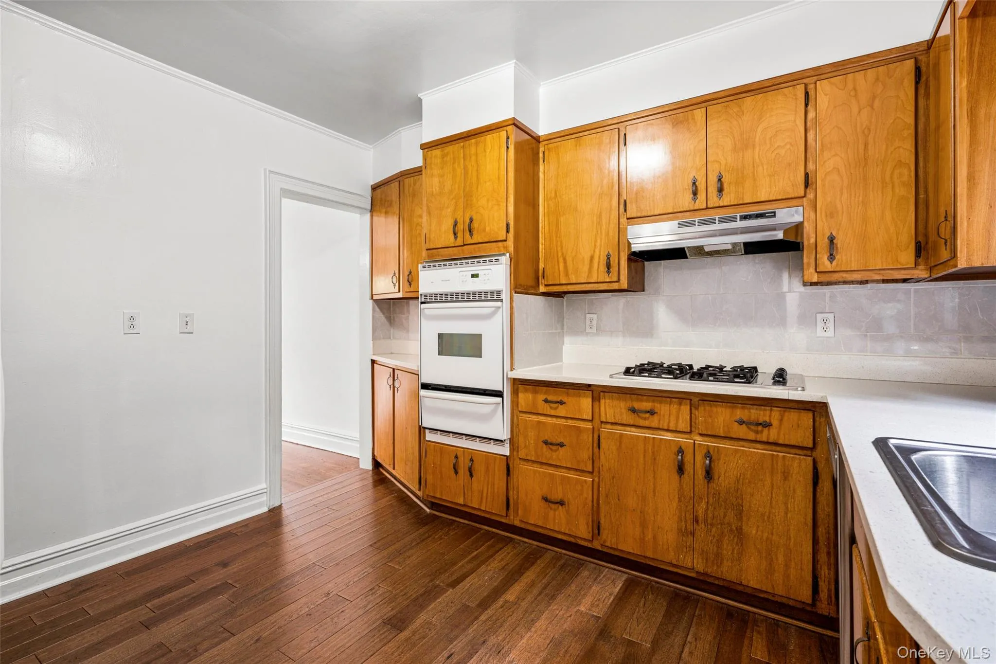 21 Forest Park Avenue, Mamaroneck, NY, 3 Bedrooms Bedrooms, 7 Rooms Rooms,2 BathroomsBathrooms,Residential Lease,Idx,Forest Park,0,915299 21 Forest Park Avenue, Mamaroneck, NY, 3 Bedrooms Bedrooms, 7 Rooms Rooms,2 BathroomsBathrooms,Residential Lease,Idx,Forest Park,0,915299