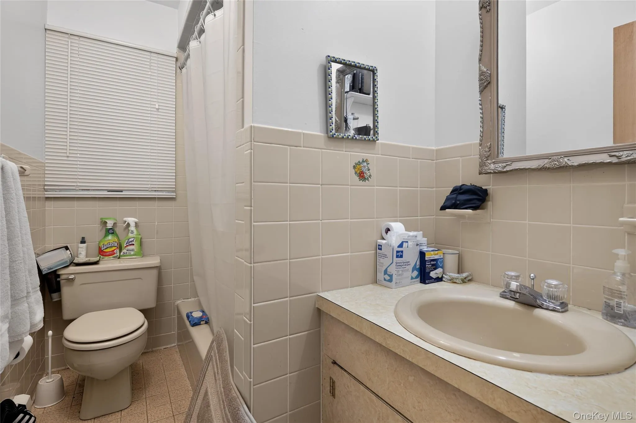 131 Frank Avenue, Rye Town, NY, 3 Bedrooms Bedrooms, 6 Rooms Rooms,2 BathroomsBathrooms,Residential,For Rent,Frank,0,915343 131 Frank Avenue, Rye Town, NY, 3 Bedrooms Bedrooms, 6 Rooms Rooms,2 BathroomsBathrooms,Residential,For Rent,Frank,0,915343