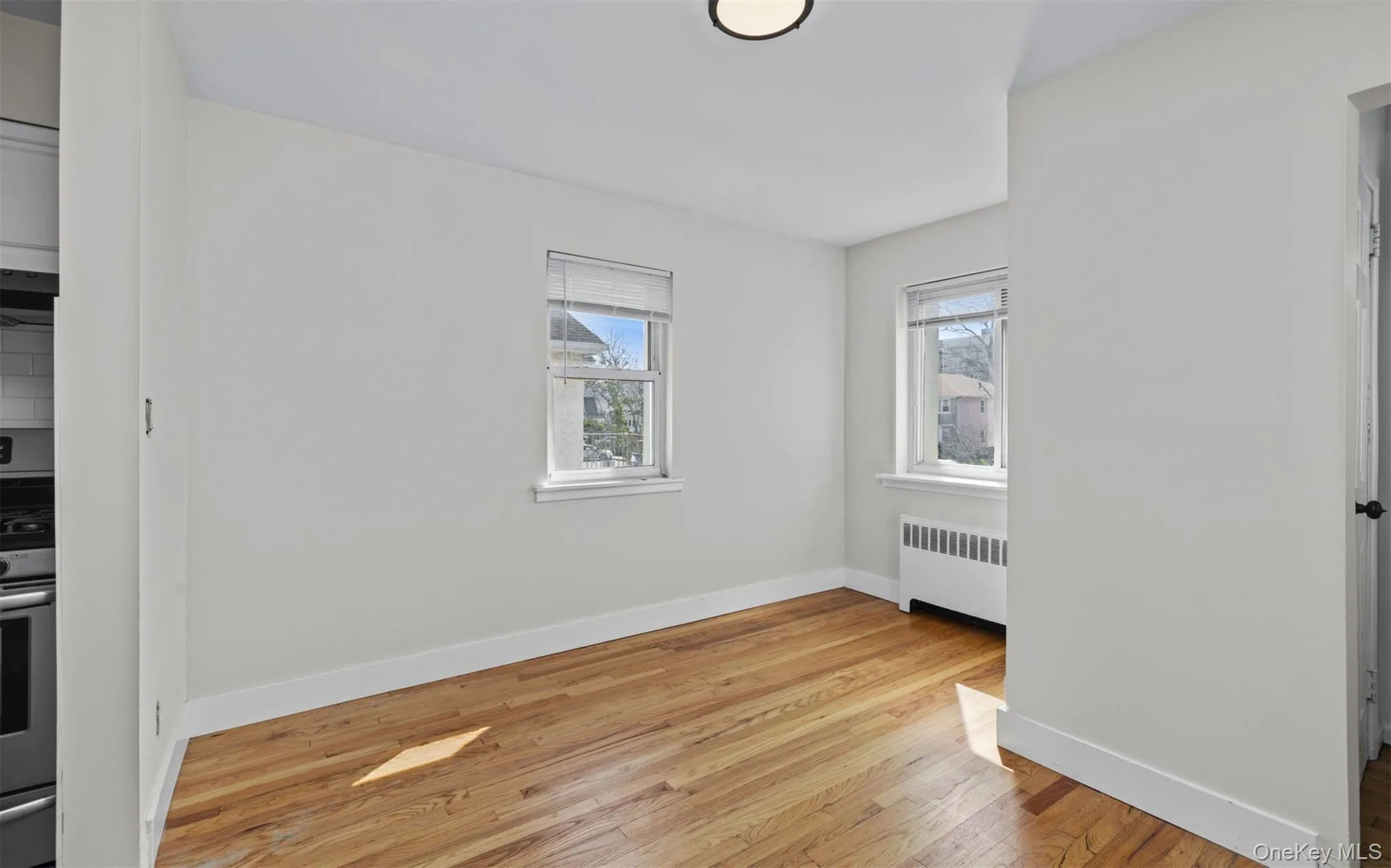 517 Broadway, Long Beach, NY, 3 Bedrooms Bedrooms, 7 Rooms Rooms,1 BathroomBathrooms,Residential Lease,Idx,Broadway,0,915353 517 Broadway, Long Beach, NY, 3 Bedrooms Bedrooms, 7 Rooms Rooms,1 BathroomBathrooms,Residential Lease,Idx,Broadway,0,915353